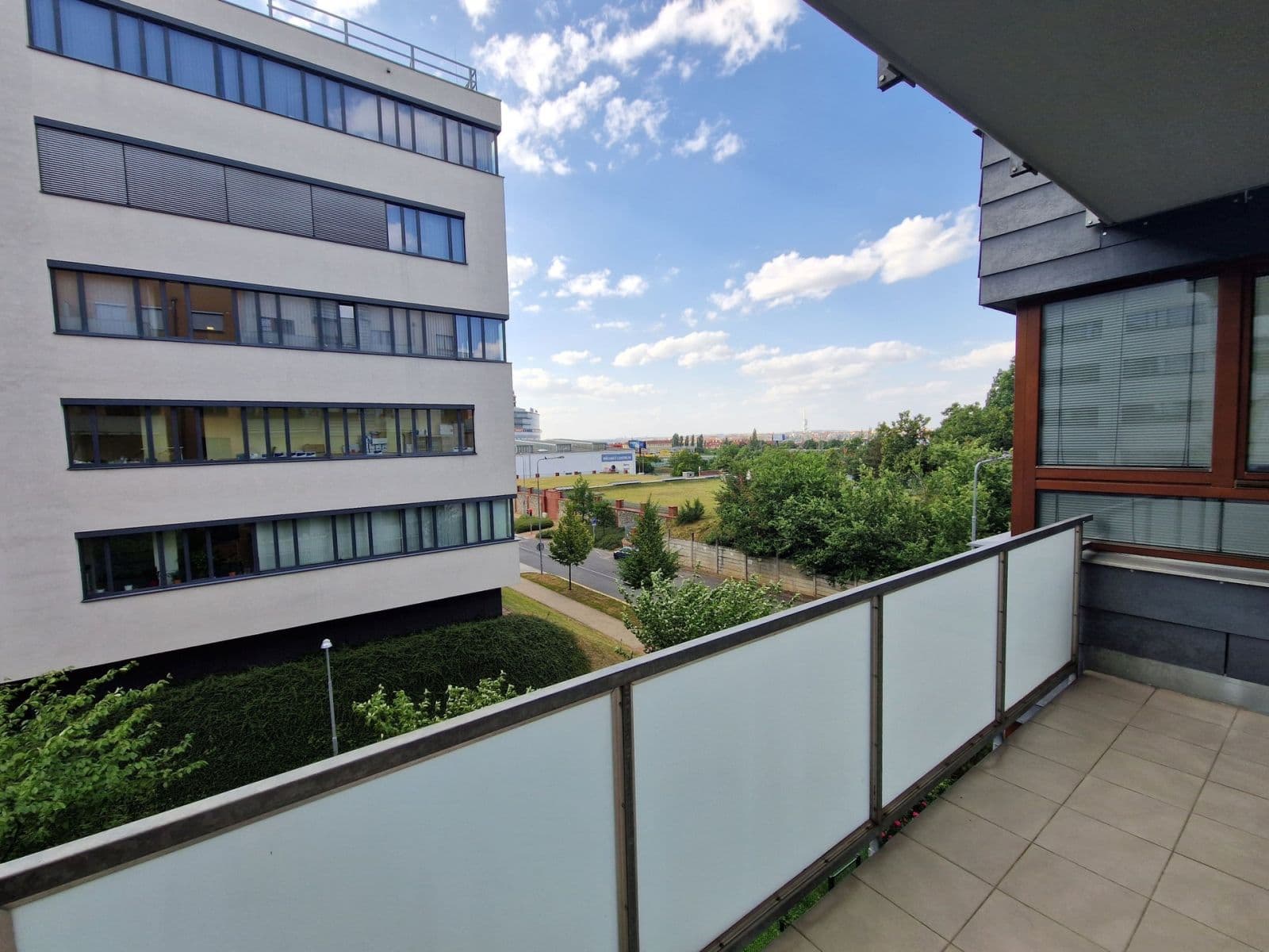 1 bedroom with open-plan kitchen flat to rent, 63 m², Hanusova, Prague, Prague 1 bedroom with open-plan kitchen flat to rent, 63 m², Hanusova, Prague, Prague