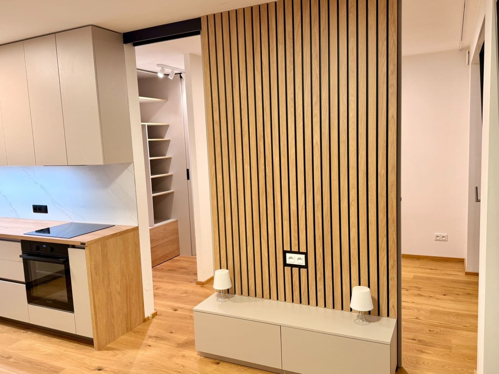 1 bedroom with open-plan kitchen flat to rent, 46 m², Starokošířská, Prague, Prague 1 bedroom with open-plan kitchen flat to rent, 46 m², Starokošířská, Prague, Prague