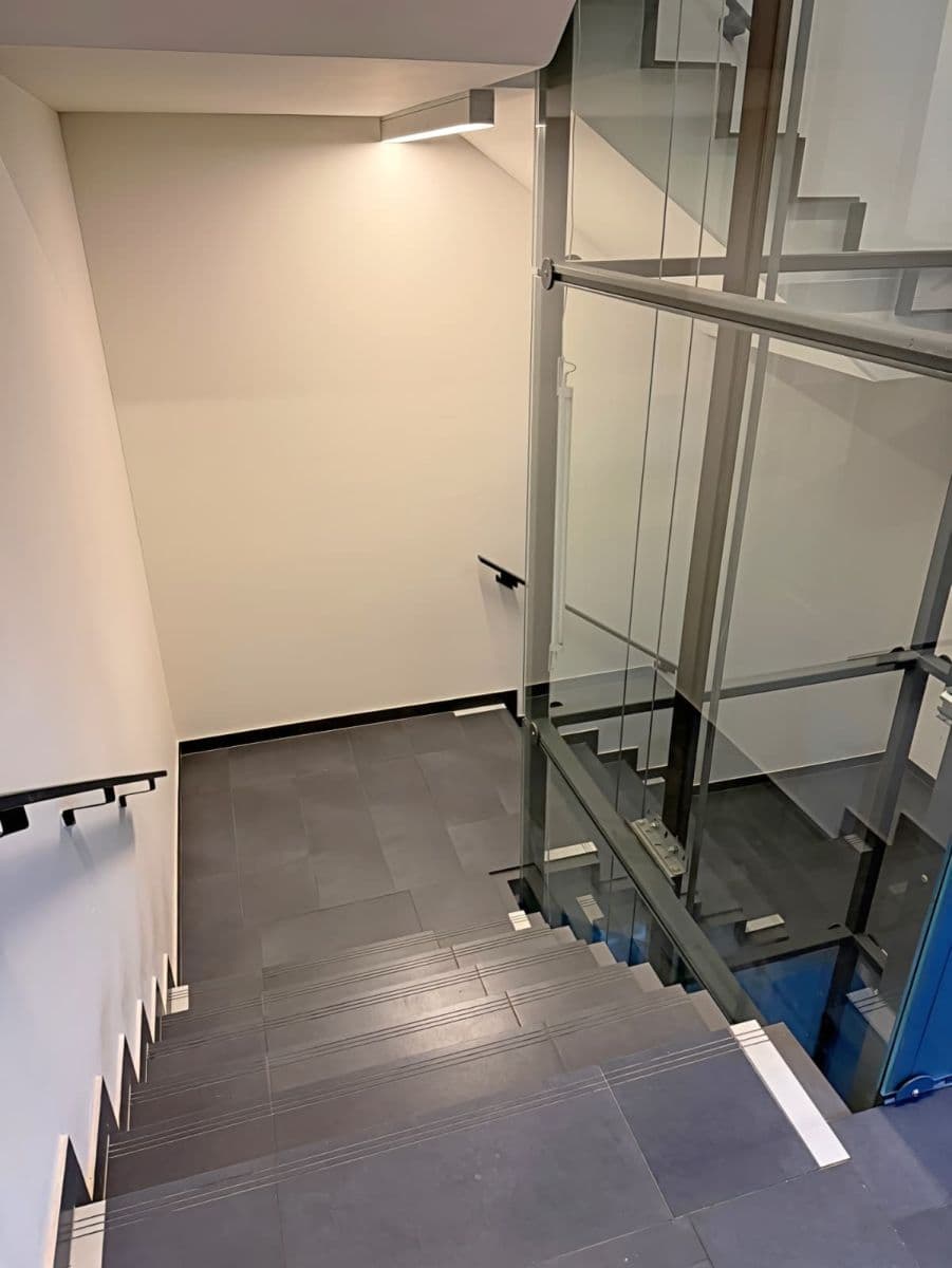 1 bedroom with open-plan kitchen flat to rent, 63 m², Žitenická, Prague, Prague 1 bedroom with open-plan kitchen flat to rent, 63 m², Žitenická, Prague, Prague