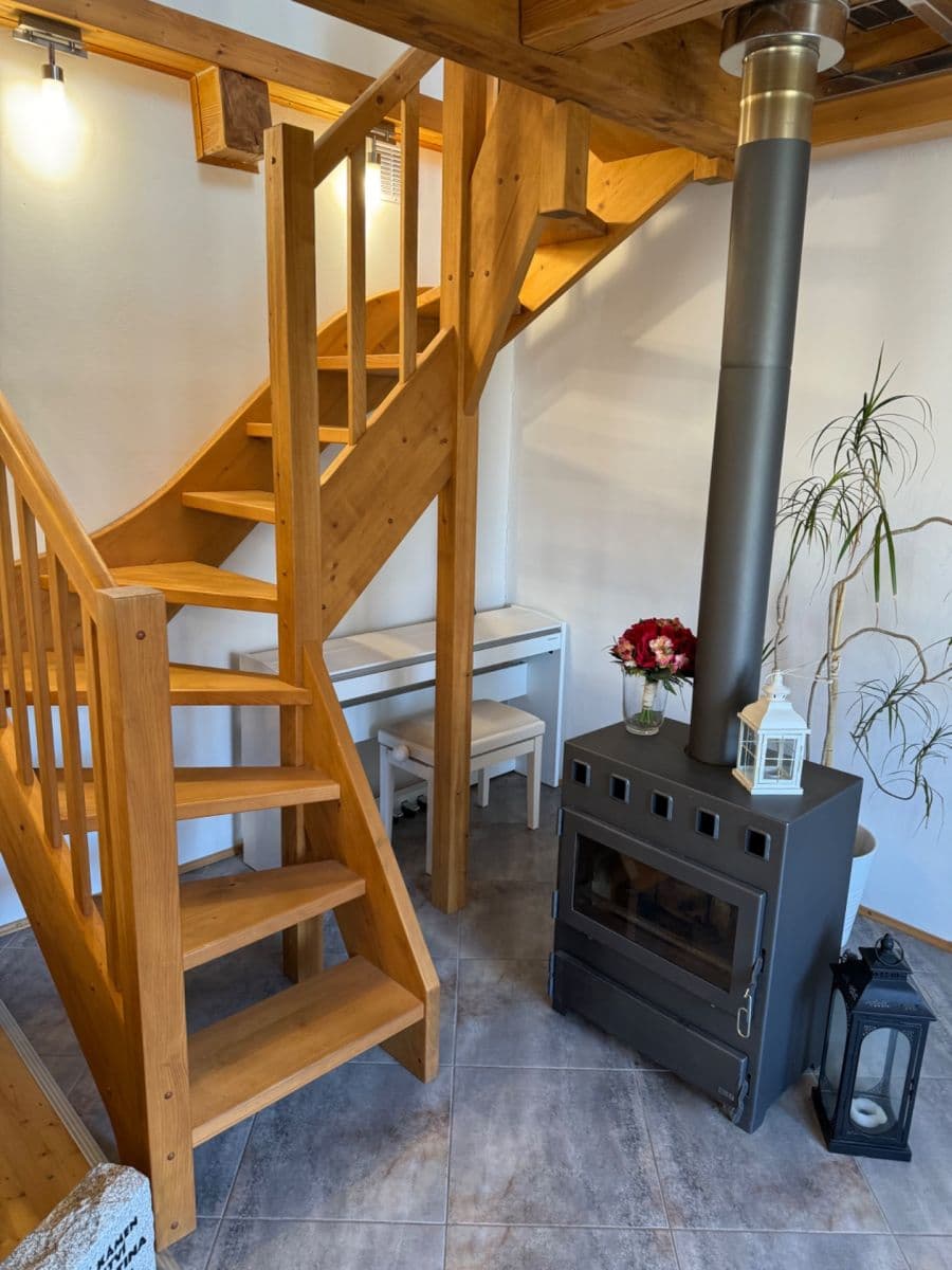 house to rent, 185 m², Vlkov pod Oškobrhem, Středočeský Region house to rent, 185 m², Vlkov pod Oškobrhem, Středočeský Region