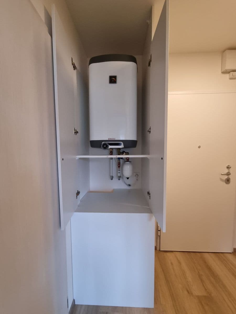 1 bedroom with open-plan kitchen flat to rent, 52 m², Branka, Brno, Jihomoravský Region 1 bedroom with open-plan kitchen flat to rent, 52 m², Branka, Brno, Jihomoravský Region