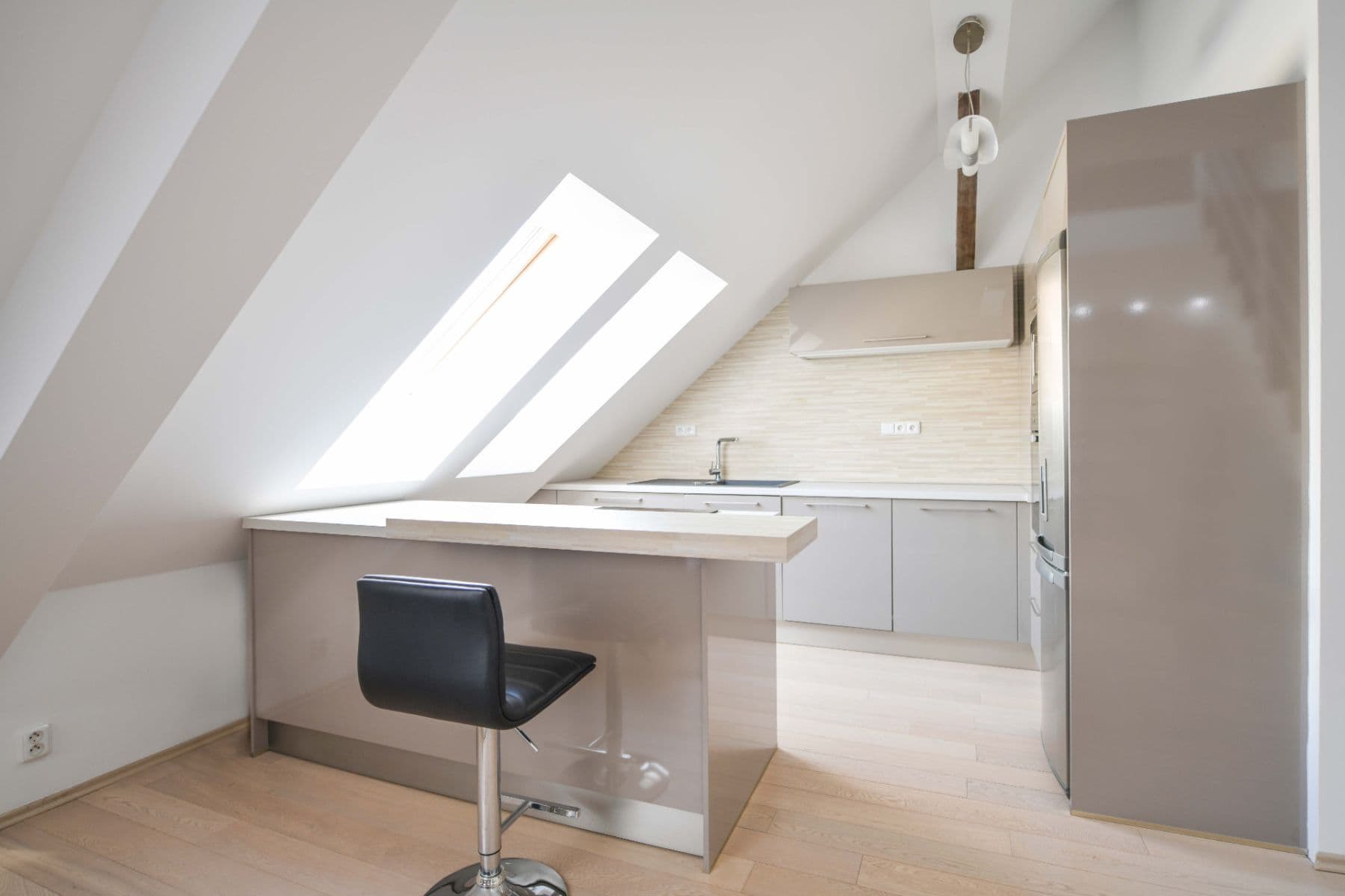 Studio flat for sale, 58 m², Kamenická, Prague, Prague Studio flat for sale, 58 m², Kamenická, Prague, Prague