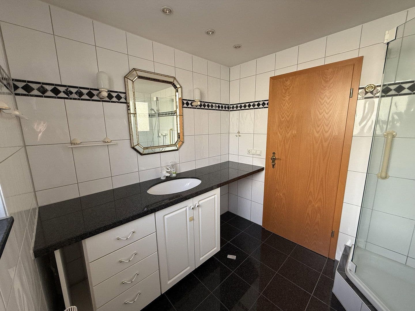 3 bedroom flat to rent, 92 m², Johannes-Brahms-Str. 26, Leimen, Baden-Württemberg 3 bedroom flat to rent, 92 m², Johannes-Brahms-Str. 26, Leimen, Baden-Württemberg