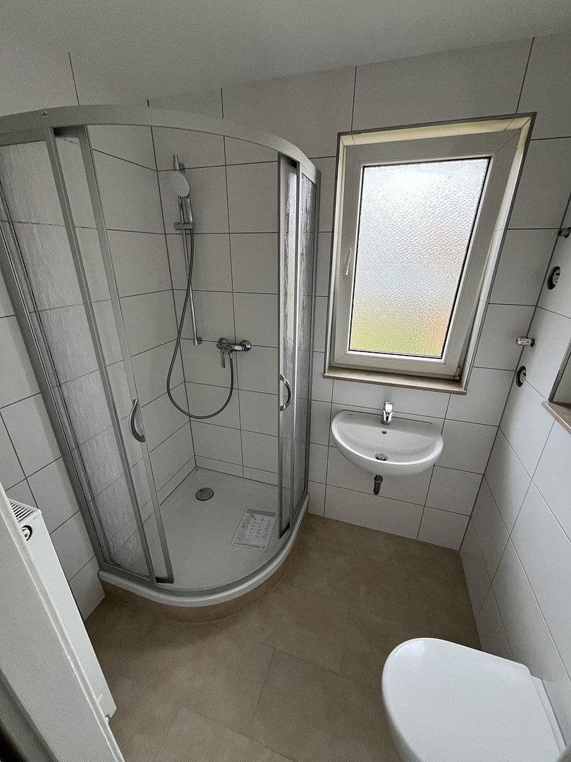 3 bedroom flat to rent, 51 m², Alte Holzhausener Straße 8, Leipzig, Saxony 3 bedroom flat to rent, 51 m², Alte Holzhausener Straße 8, Leipzig, Saxony