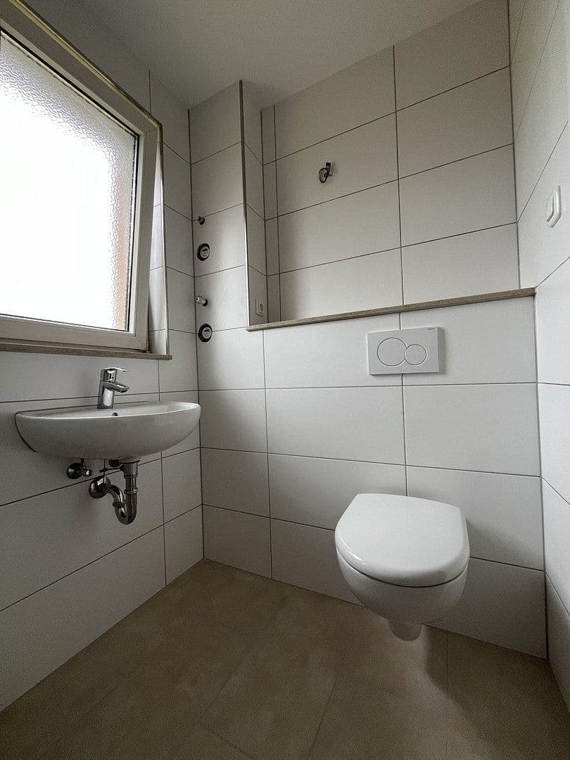 3 bedroom flat to rent, 51 m², Alte Holzhausener Straße 8, Leipzig, Saxony 3 bedroom flat to rent, 51 m², Alte Holzhausener Straße 8, Leipzig, Saxony