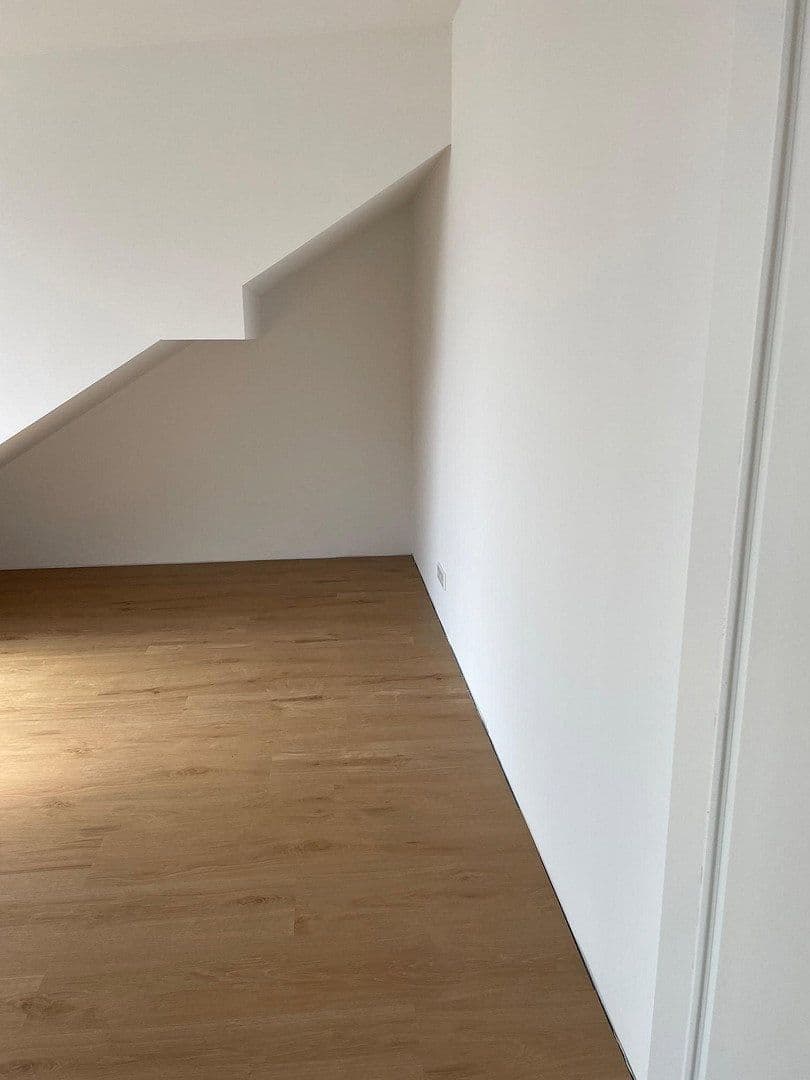 3 bedroom flat to rent, 77 m², Rodenbach, Rhineland-Palatinate 3 bedroom flat to rent, 77 m², Rodenbach, Rhineland-Palatinate