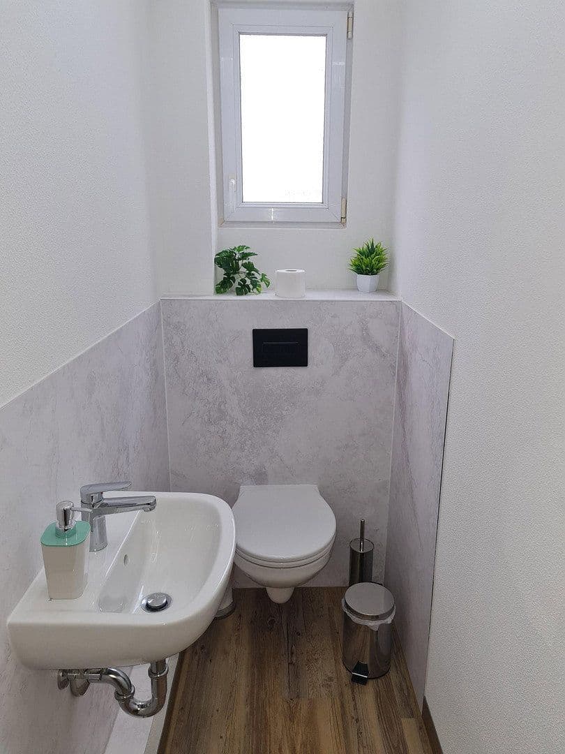 1 bedroom flat to rent, 35 m², Pfullingen, Baden-Württemberg 1 bedroom flat to rent, 35 m², Pfullingen, Baden-Württemberg