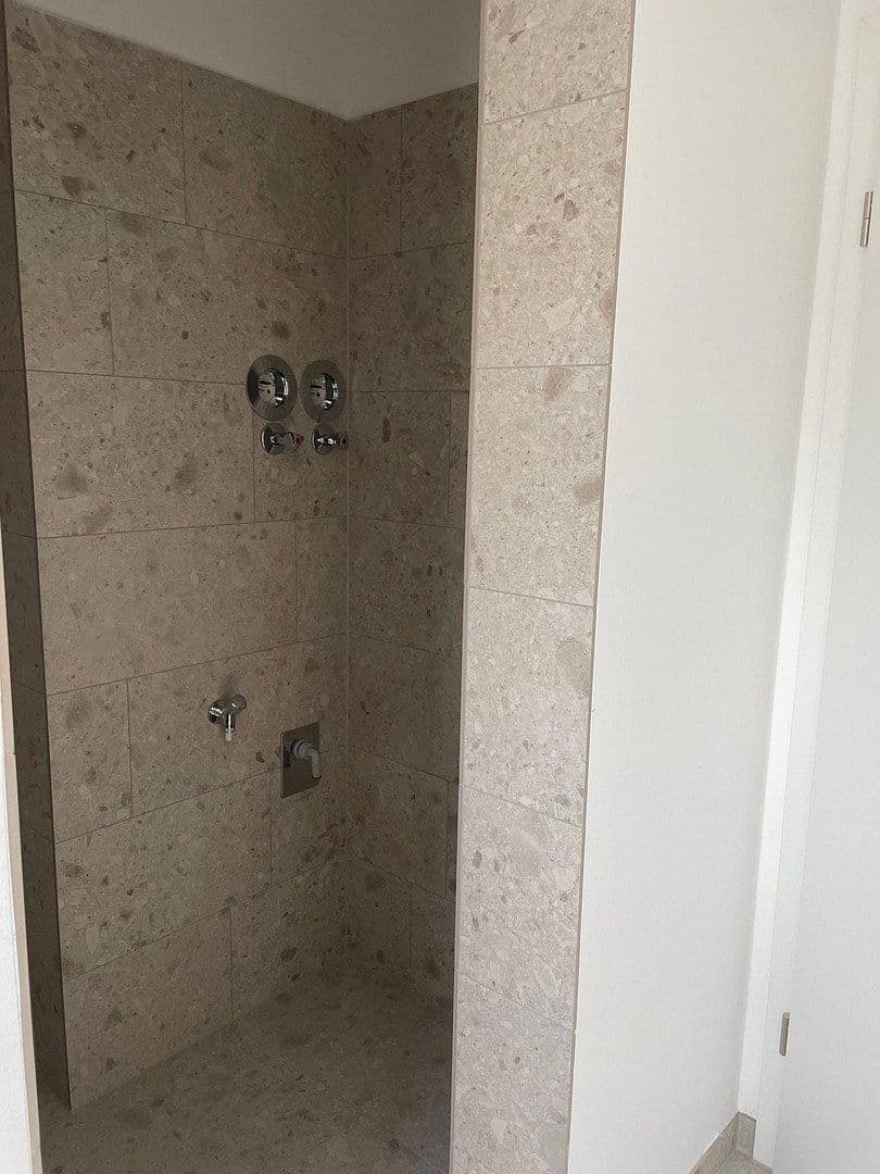 4 bedroom flat to rent, 100 m², Rodenbach, Rhineland-Palatinate 4 bedroom flat to rent, 100 m², Rodenbach, Rhineland-Palatinate