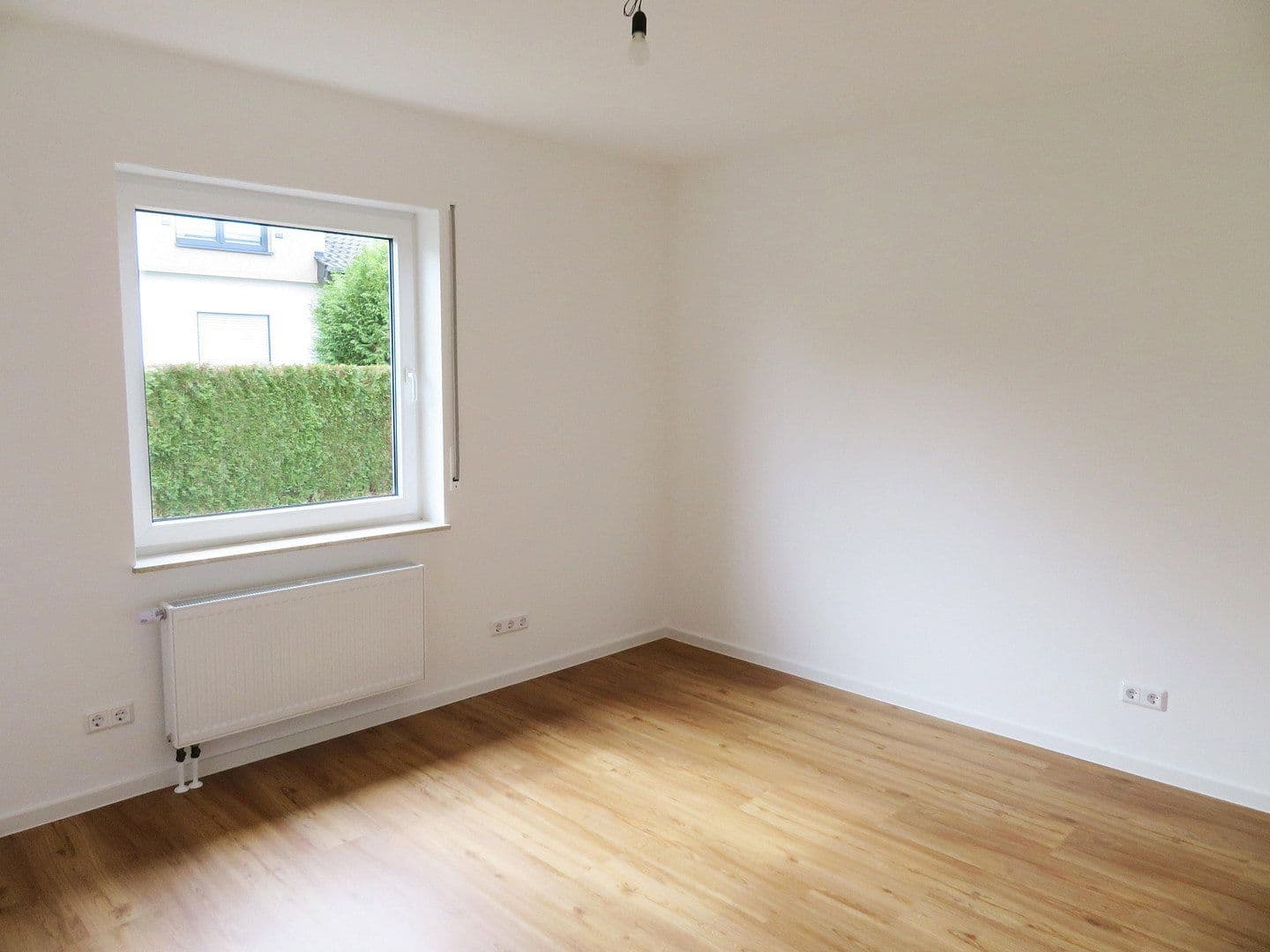 4 bedroom flat to rent, 104 m², Hetzerath, Rhineland-Palatinate 4 bedroom flat to rent, 104 m², Hetzerath, Rhineland-Palatinate