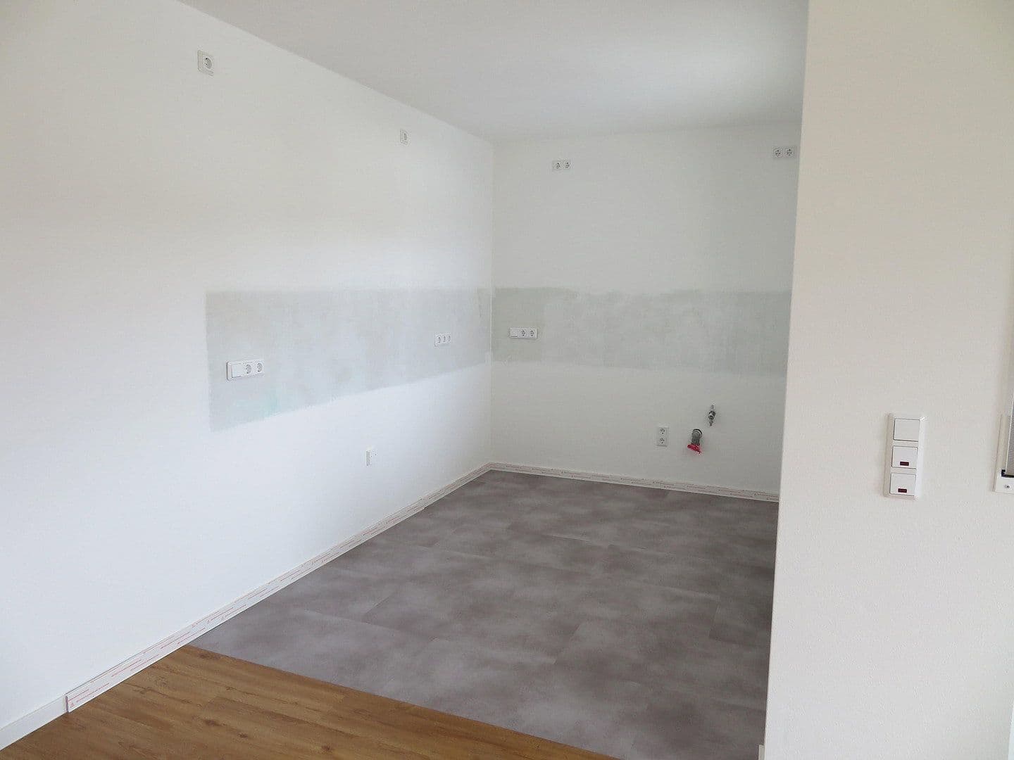 4 bedroom flat to rent, 104 m², Hetzerath, Rhineland-Palatinate 4 bedroom flat to rent, 104 m², Hetzerath, Rhineland-Palatinate