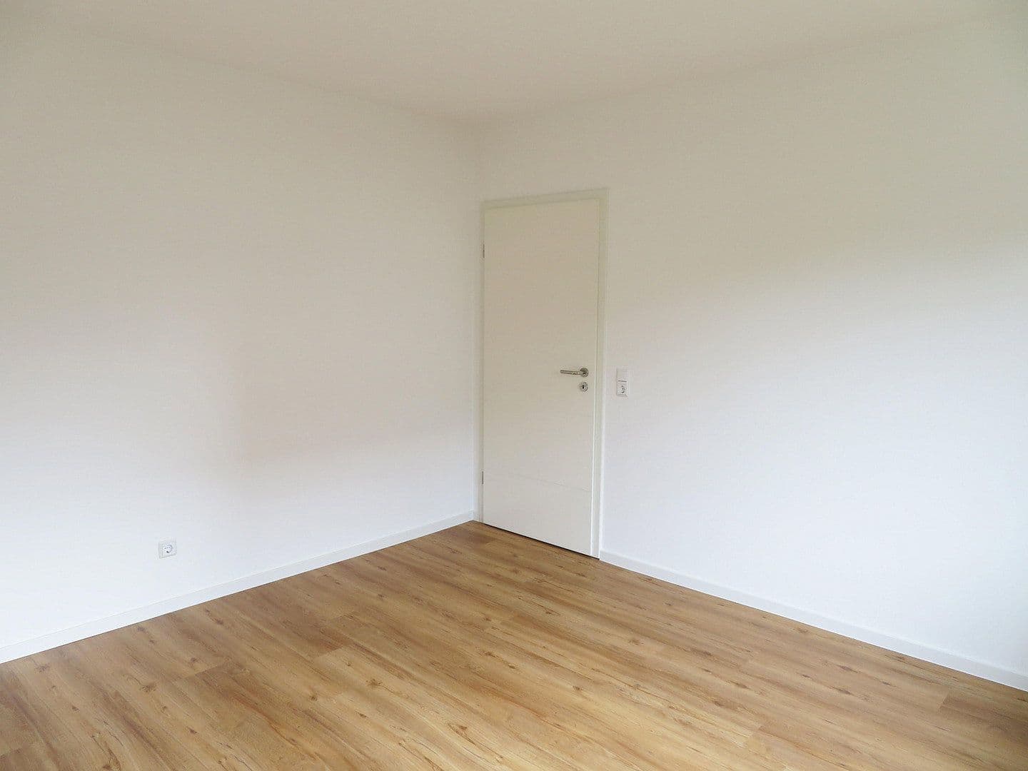 4 bedroom flat to rent, 104 m², Hetzerath, Rhineland-Palatinate 4 bedroom flat to rent, 104 m², Hetzerath, Rhineland-Palatinate