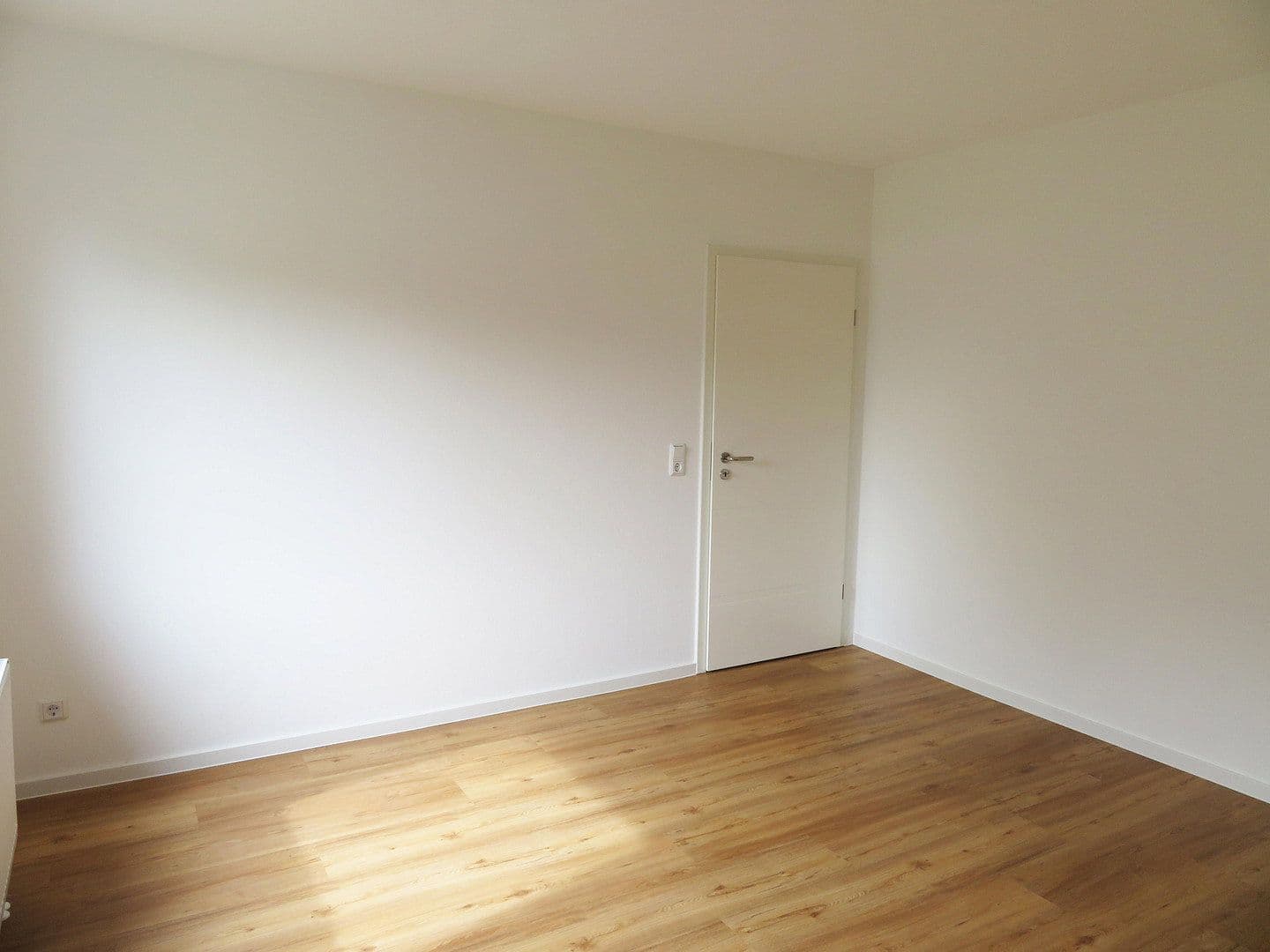 4 bedroom flat to rent, 104 m², Hetzerath, Rhineland-Palatinate 4 bedroom flat to rent, 104 m², Hetzerath, Rhineland-Palatinate