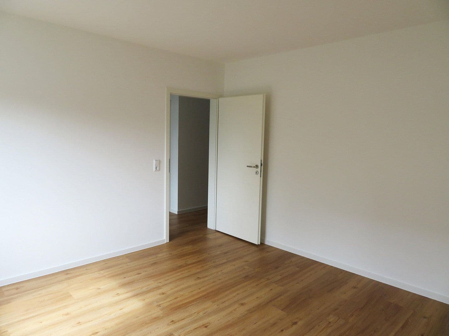 4 bedroom flat to rent, 104 m², Hetzerath, Rhineland-Palatinate 4 bedroom flat to rent, 104 m², Hetzerath, Rhineland-Palatinate