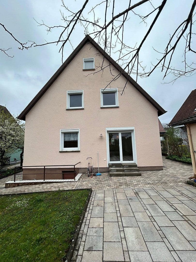 house for sale, 145 m², Robert-Koch-Weg 6, Böblingen, Baden-Württemberg house for sale, 145 m², Robert-Koch-Weg 6, Böblingen, Baden-Württemberg