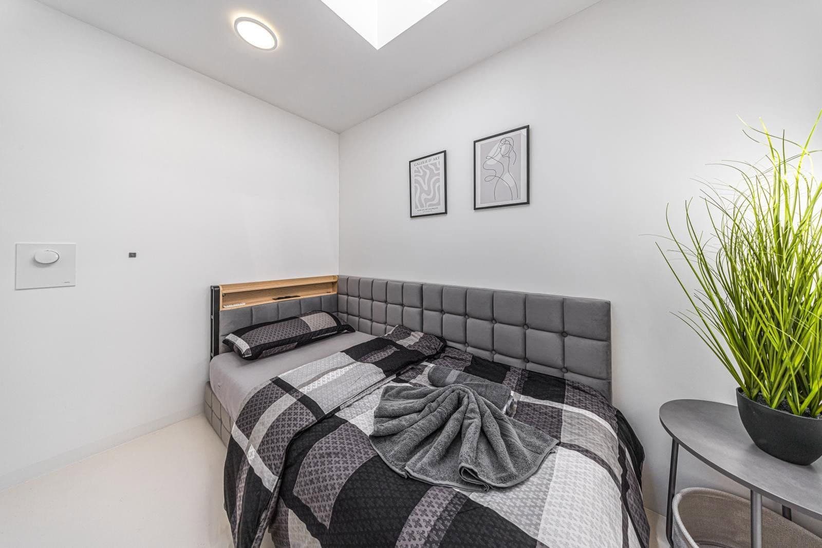 house for sale, 1,560 m², Landsberger Straße 65, Halle, Saxony-Anhalt house for sale, 1,560 m², Landsberger Straße 65, Halle, Saxony-Anhalt