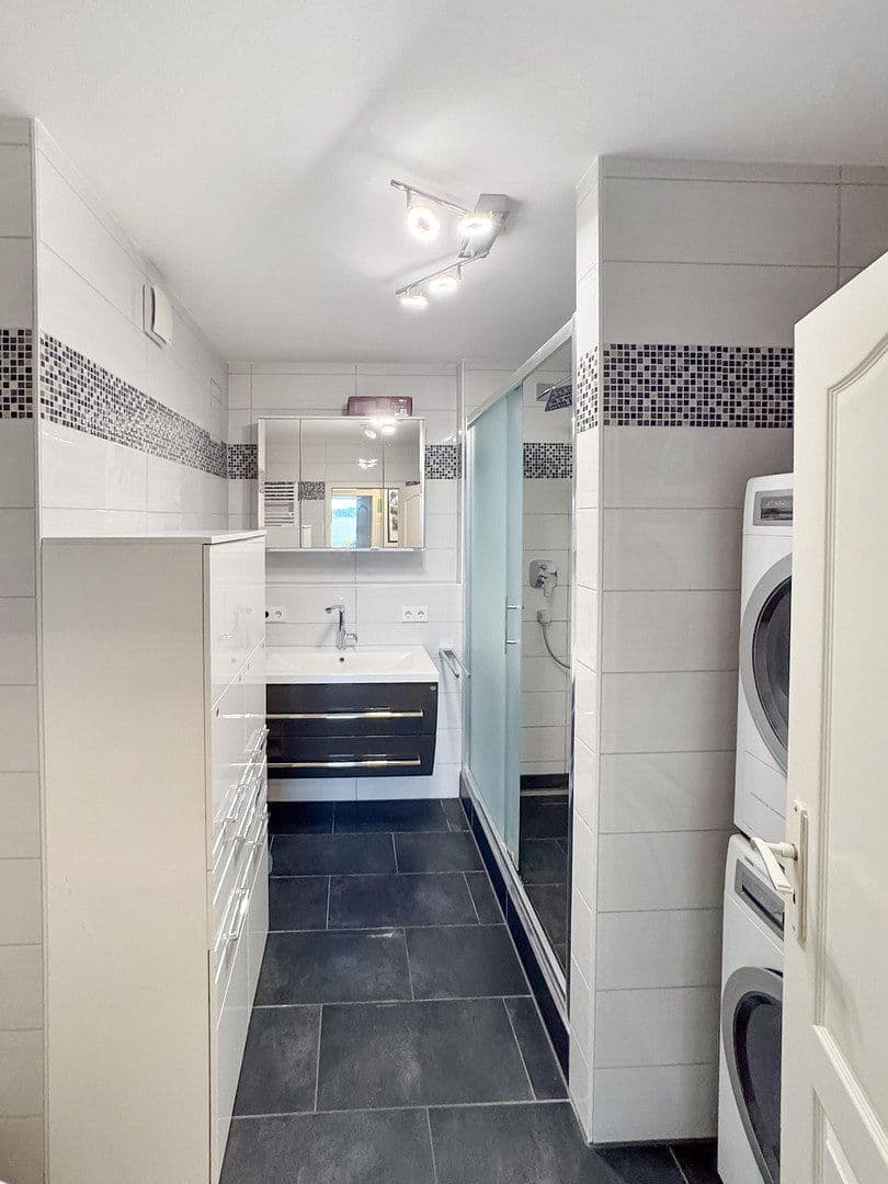 3 bedroom flat for sale, 91 m², Berliner Straße, 286, Offenbach am Main, Hesse 3 bedroom flat for sale, 91 m², Berliner Straße, 286, Offenbach am Main, Hesse