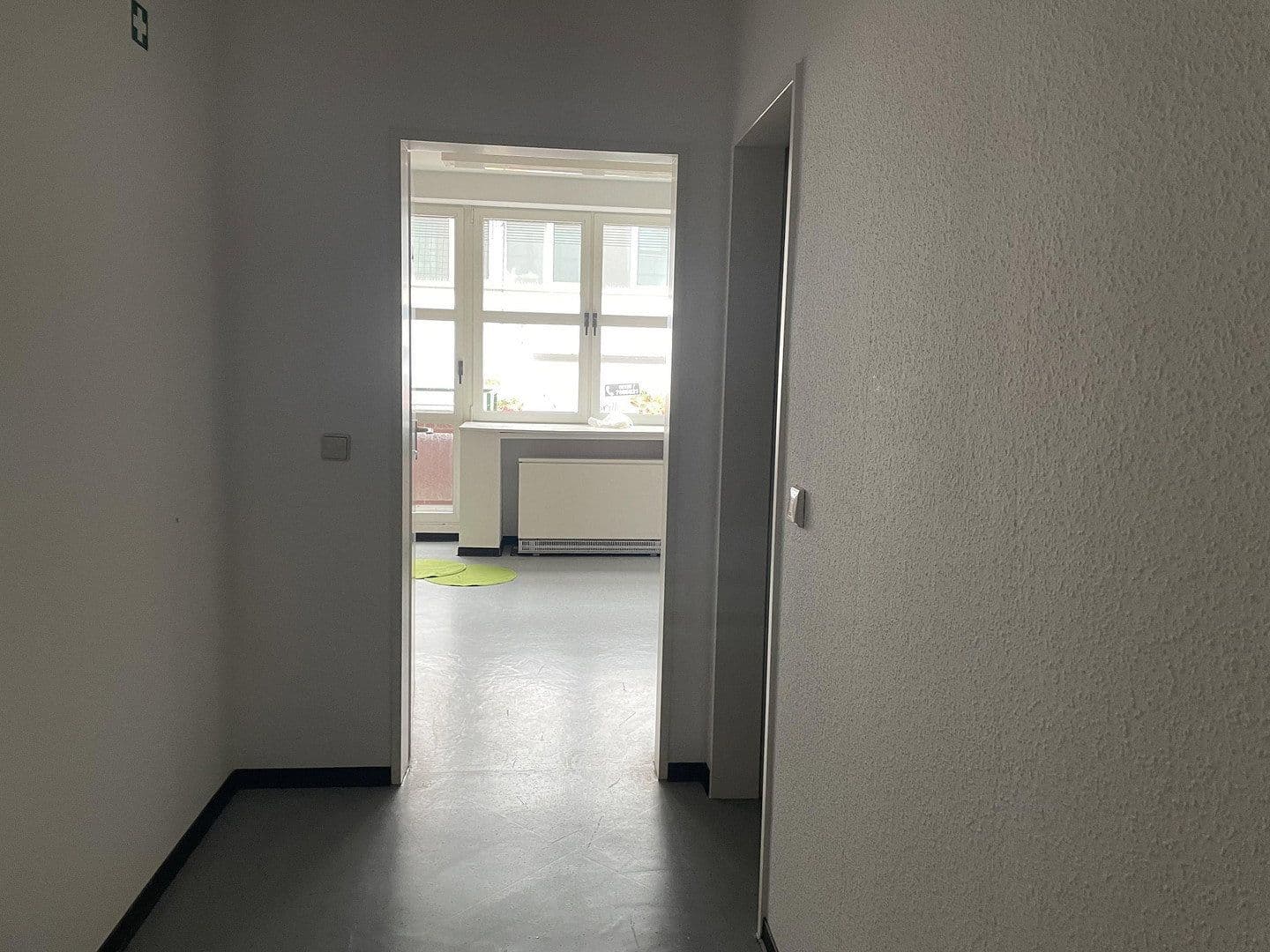 3 bedroom flat to rent, 114 m², Meckenheim, North Rhine-Westphalia 3 bedroom flat to rent, 114 m², Meckenheim, North Rhine-Westphalia