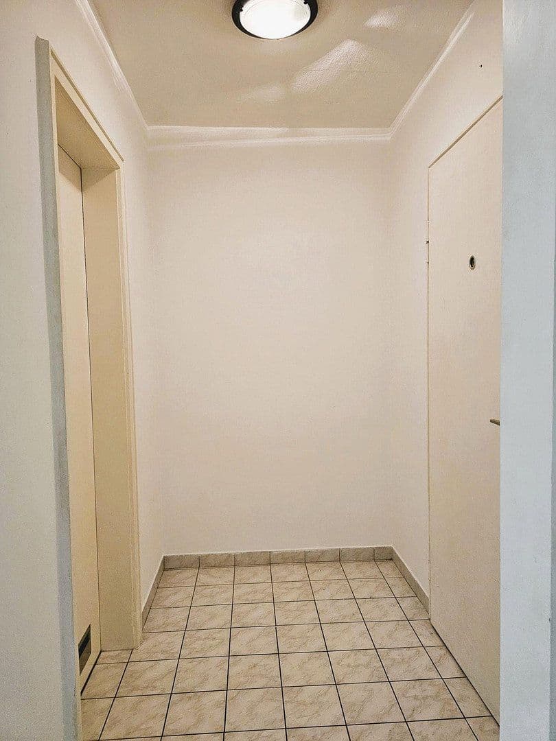 1 bedroom flat for sale, 34 m², Königswieser Str. 1,, München-Fürstenried, Bavaria 1 bedroom flat for sale, 34 m², Königswieser Str. 1,, München-Fürstenried, Bavaria