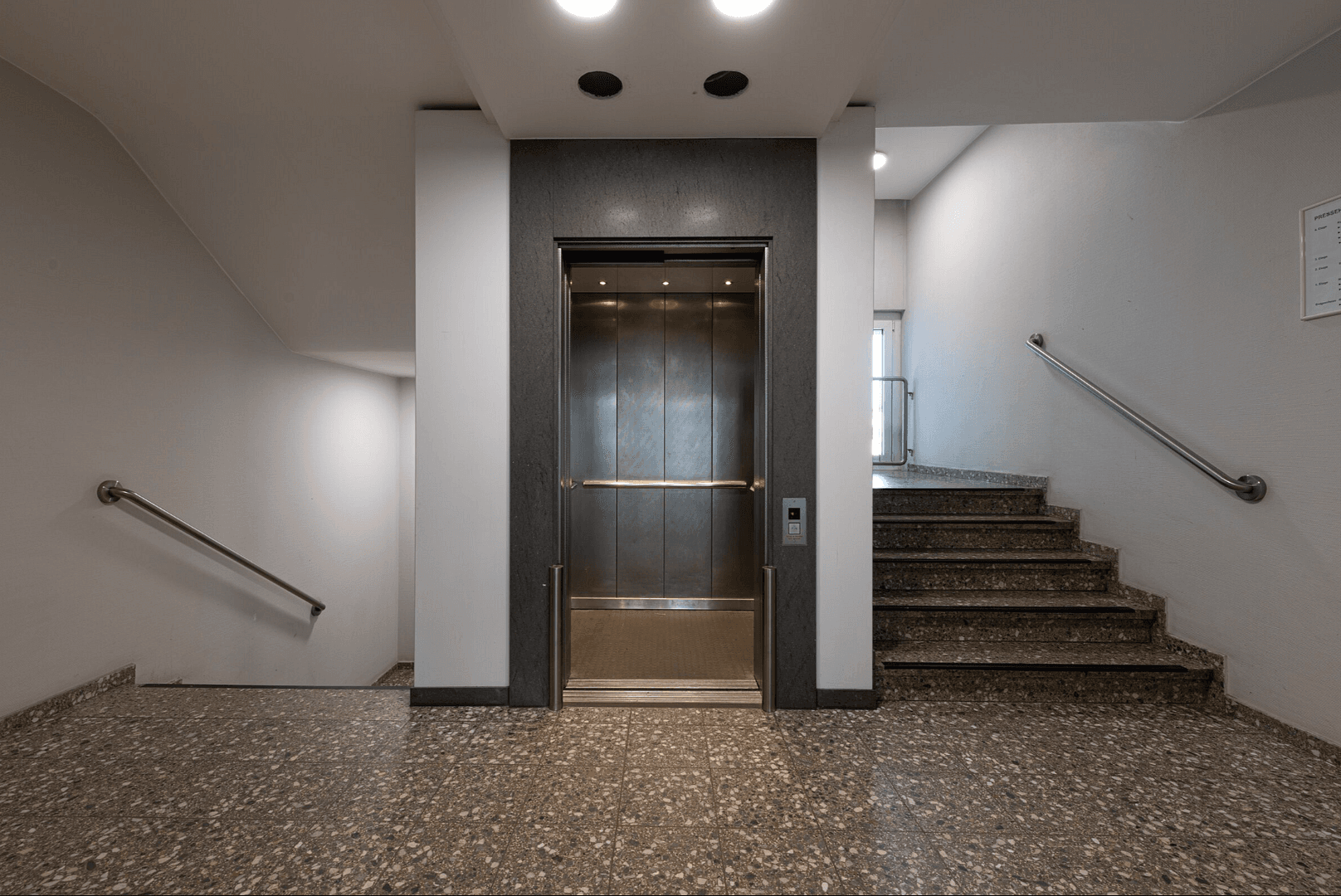 office to rent, 646 m², Moselstr. 14, Neuss, North Rhine-Westphalia office to rent, 646 m², Moselstr. 14, Neuss, North Rhine-Westphalia