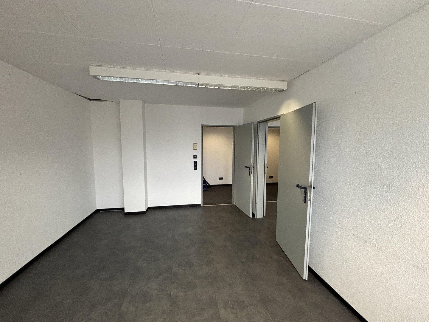 office to rent, 200 m², Moselstr. 14, Neuss, North Rhine-Westphalia office to rent, 200 m², Moselstr. 14, Neuss, North Rhine-Westphalia