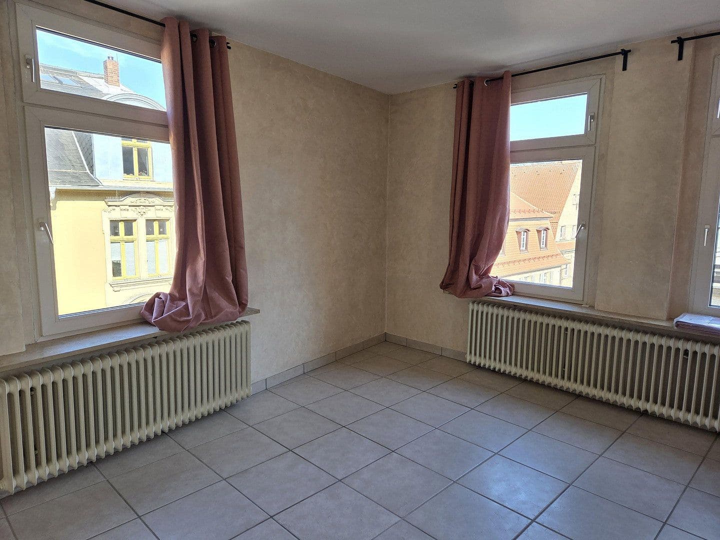 3 bedroom flat to rent, 94 m², Pestalozzistr. 1, Kulmbach, Bavaria 3 bedroom flat to rent, 94 m², Pestalozzistr. 1, Kulmbach, Bavaria