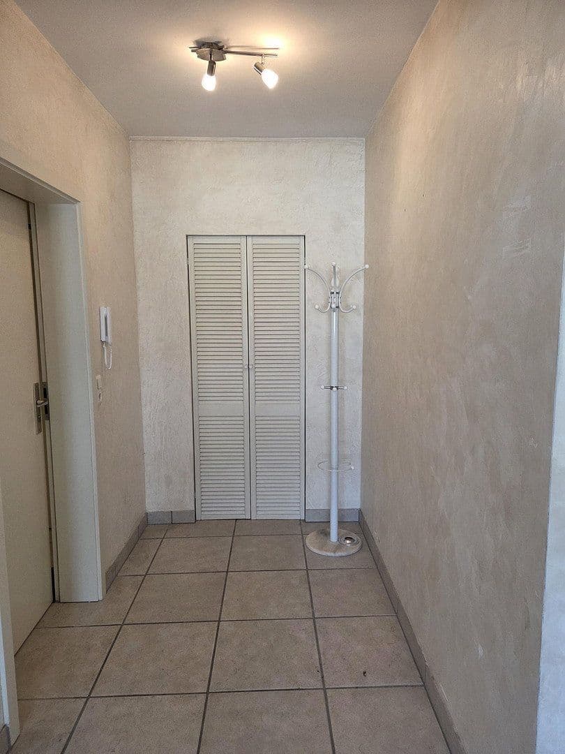 3 bedroom flat to rent, 94 m², Pestalozzistr. 1, Kulmbach, Bavaria 3 bedroom flat to rent, 94 m², Pestalozzistr. 1, Kulmbach, Bavaria