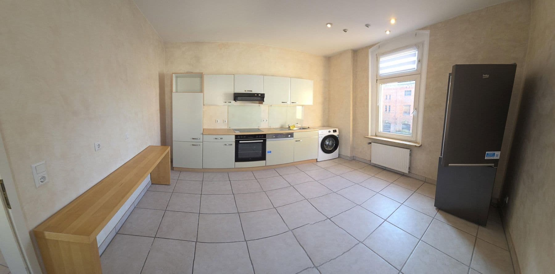 3 bedroom flat to rent, 94 m², Pestalozzistr. 1, Kulmbach, Bavaria 3 bedroom flat to rent, 94 m², Pestalozzistr. 1, Kulmbach, Bavaria