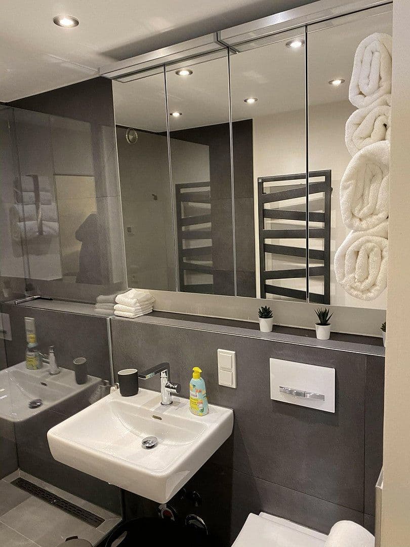 Studio flat to rent, 49 m², Neckarpromenade 16, Mannheim, Baden-Württemberg Studio flat to rent, 49 m², Neckarpromenade 16, Mannheim, Baden-Württemberg