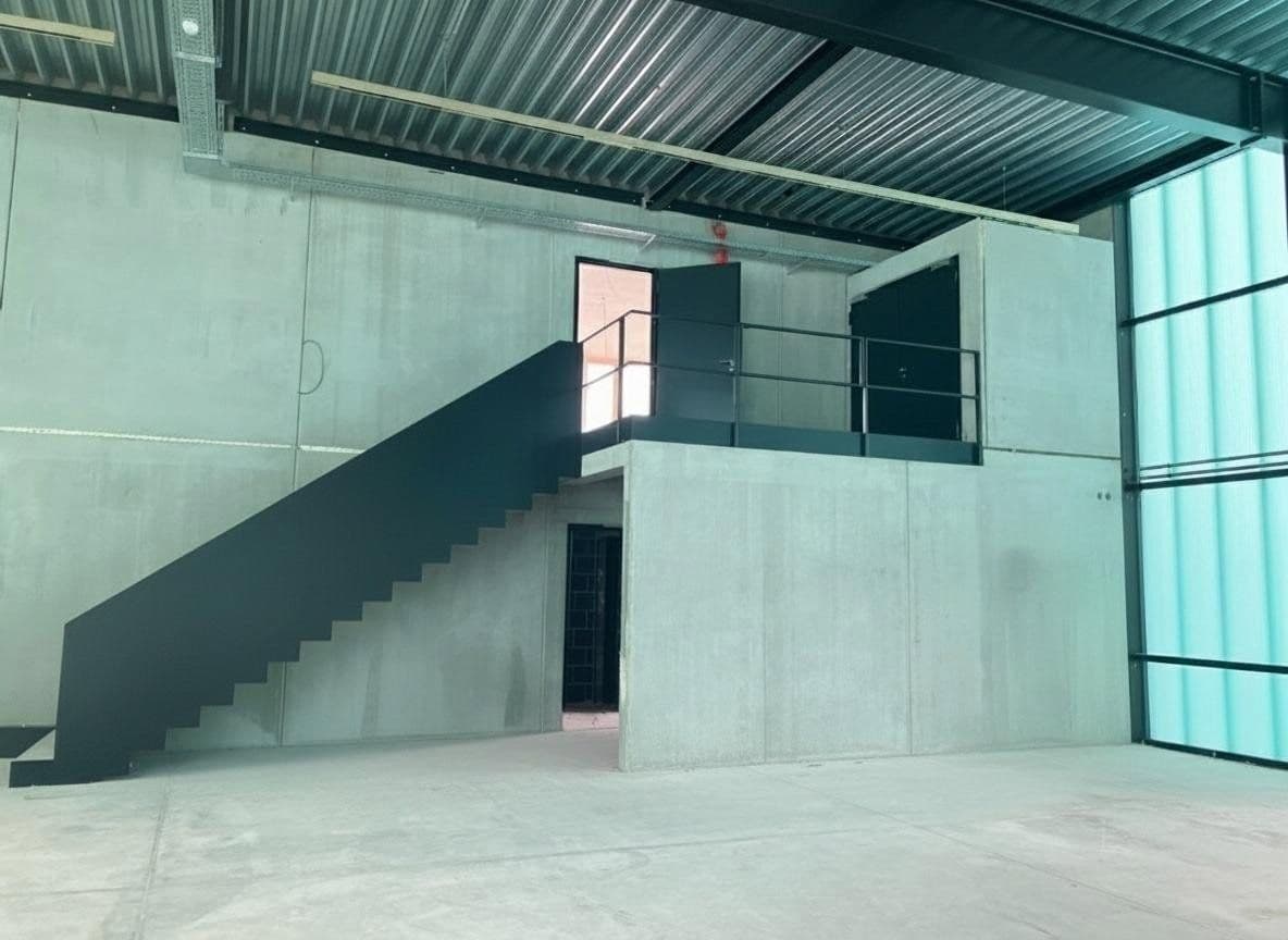 non-residential property to rent, 5,000 m², Göppingen, Baden-Württemberg non-residential property to rent, 5,000 m², Göppingen, Baden-Württemberg