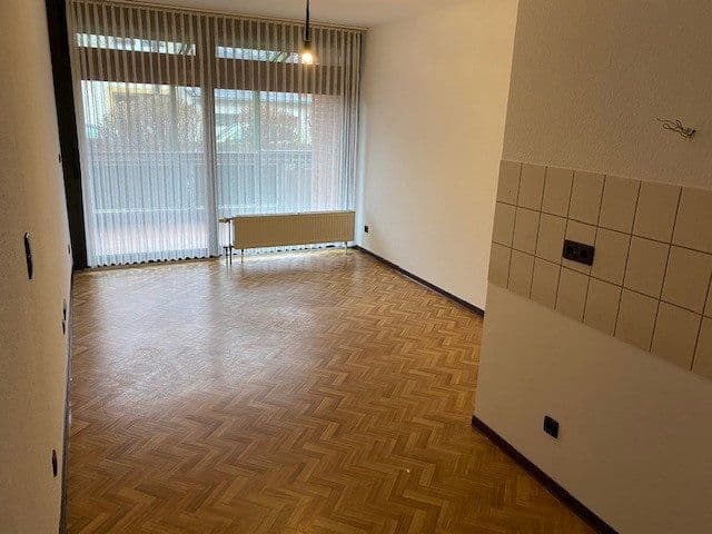 Studio flat to rent, 50 m², Rathenausstraße 1, Wuppertal, North Rhine-Westphalia Studio flat to rent, 50 m², Rathenausstraße 1, Wuppertal, North Rhine-Westphalia
