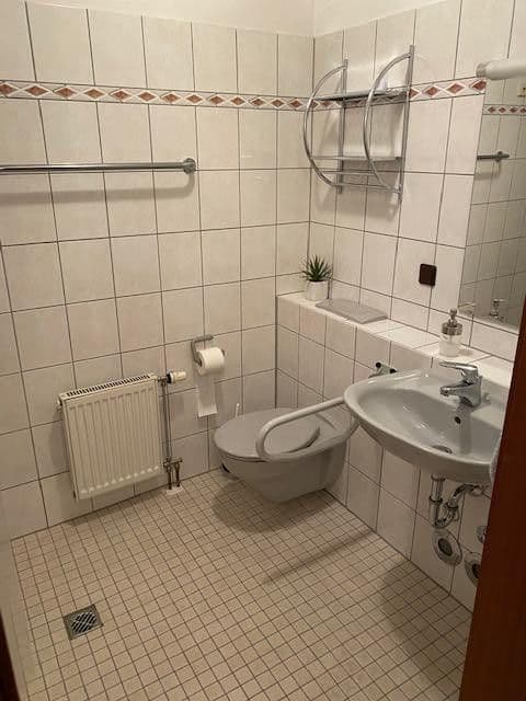 1 bedroom flat to rent, 26 m², Rathenaustraße 1 - (E3+E4+E10), Wuppertal, North Rhine-Westphalia 1 bedroom flat to rent, 26 m², Rathenaustraße 1 - (E3+E4+E10), Wuppertal, North Rhine-Westphalia