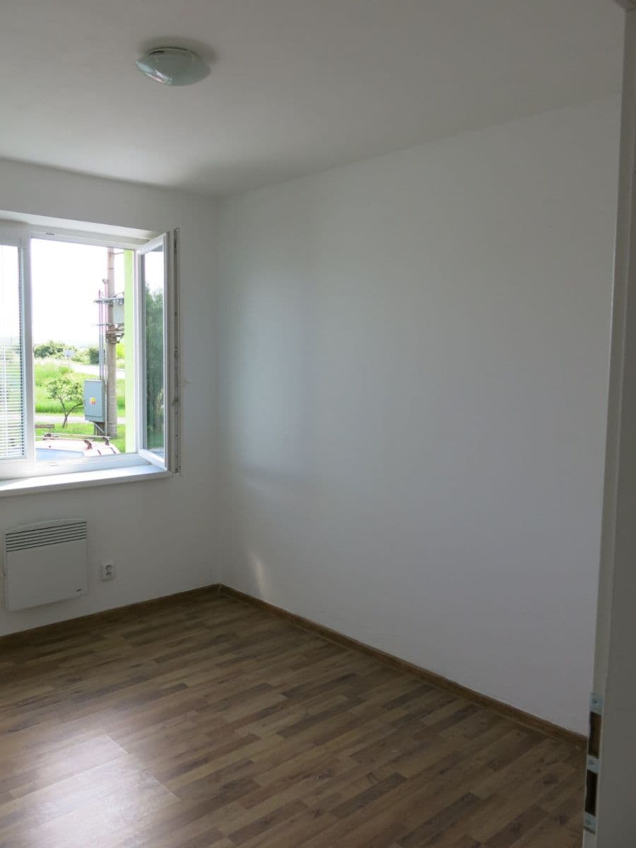 1 bedroom with open-plan kitchen flat to rent, 44 m², Sportovní, Zbýšov, Jihomoravský Region 1 bedroom with open-plan kitchen flat to rent, 44 m², Sportovní, Zbýšov, Jihomoravský Region