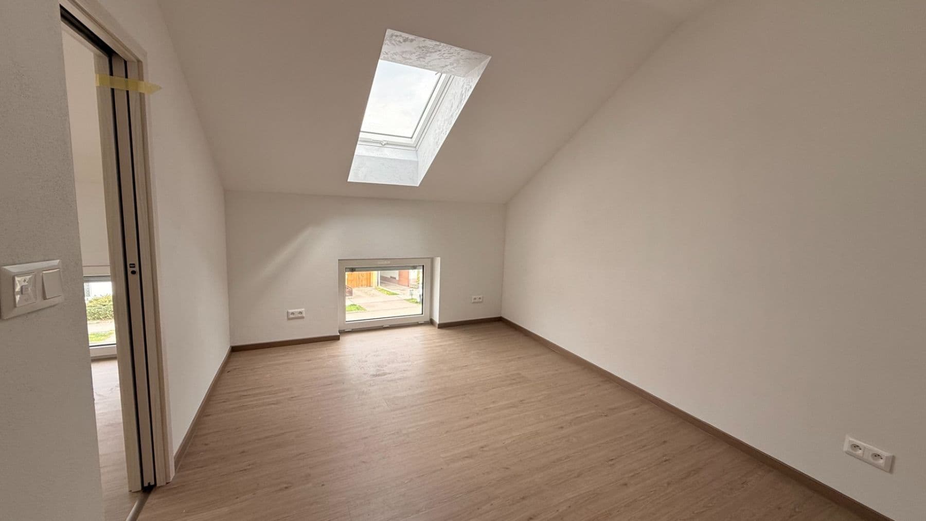 1 bedroom with open-plan kitchen flat for sale, 43 m², Faměrovo náměstí, Brno, Jihomoravský Region 1 bedroom with open-plan kitchen flat for sale, 43 m², Faměrovo náměstí, Brno, Jihomoravský Region