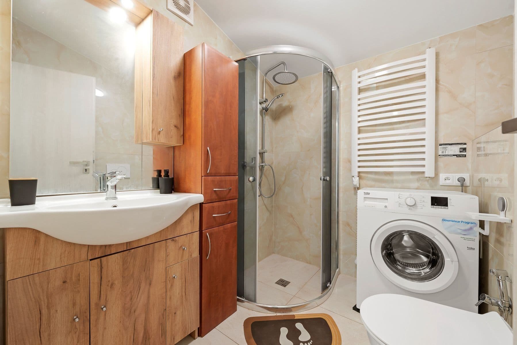 2 bedroom with open-plan kitchen flat to rent, 62 m², Ke Kněžihorce, Kojetice, Středočeský Region 2 bedroom with open-plan kitchen flat to rent, 62 m², Ke Kněžihorce, Kojetice, Středočeský Region