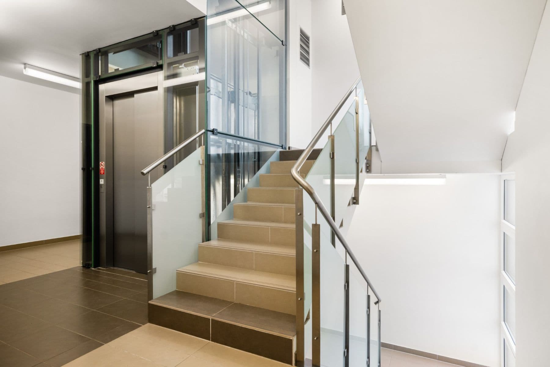 1 bedroom with open-plan kitchen flat to rent, 58 m², Na Zlatě, Prague, Prague 1 bedroom with open-plan kitchen flat to rent, 58 m², Na Zlatě, Prague, Prague