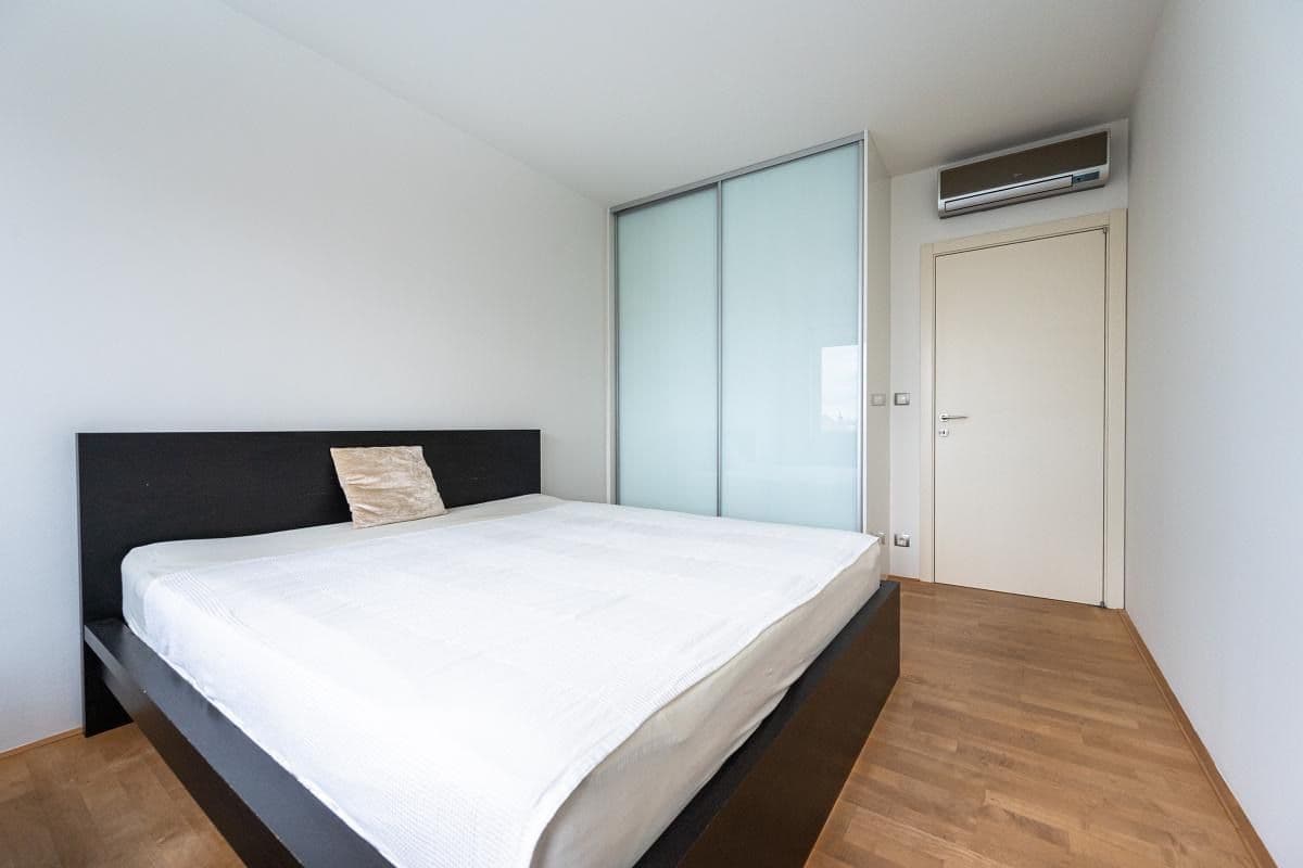 1 bedroom with open-plan kitchen flat for sale, 62 m², Bělocerkevská, Prague, Prague 1 bedroom with open-plan kitchen flat for sale, 62 m², Bělocerkevská, Prague, Prague