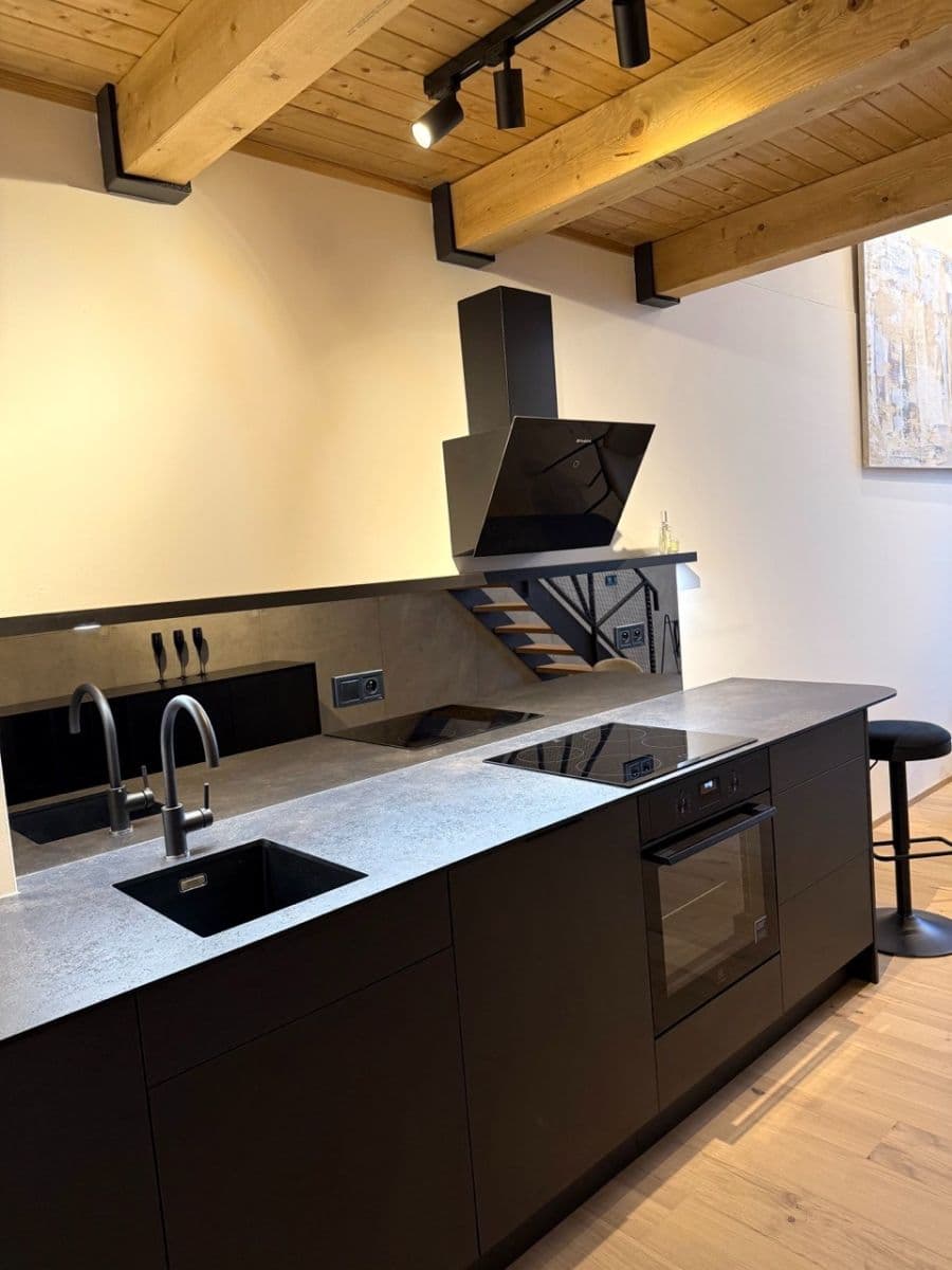 1 bedroom with open-plan kitchen flat for sale, 53 m², Kolbenova, Prague, Prague 1 bedroom with open-plan kitchen flat for sale, 53 m², Kolbenova, Prague, Prague