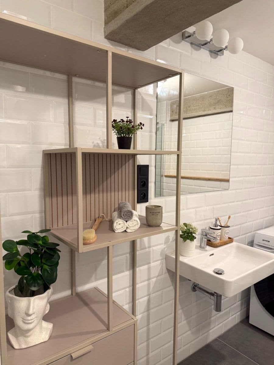 1 bedroom with open-plan kitchen flat for sale, 53 m², Kolbenova, Prague, Prague 1 bedroom with open-plan kitchen flat for sale, 53 m², Kolbenova, Prague, Prague