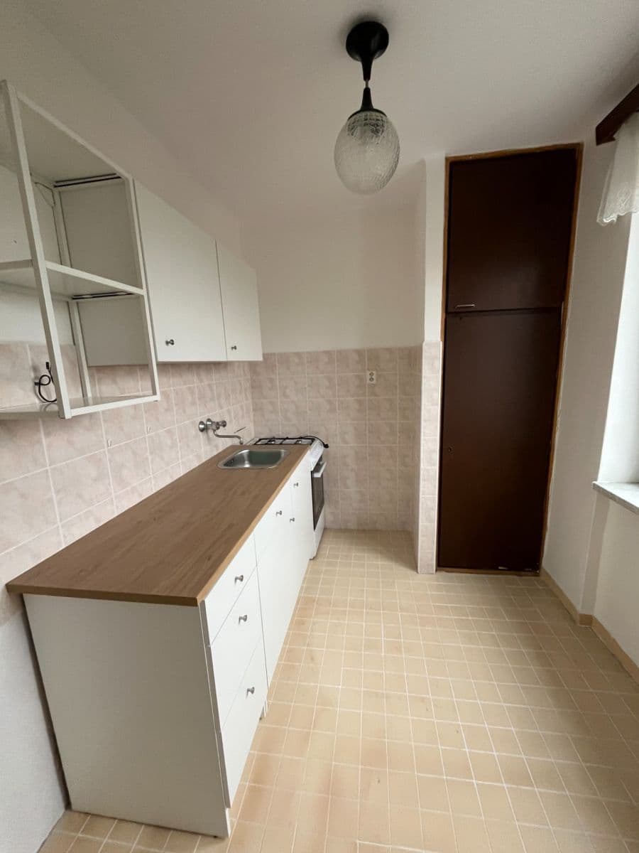 3 bedroom flat to rent, 62 m², Pod Svahem, Tachov, Plzeňský Region 3 bedroom flat to rent, 62 m², Pod Svahem, Tachov, Plzeňský Region