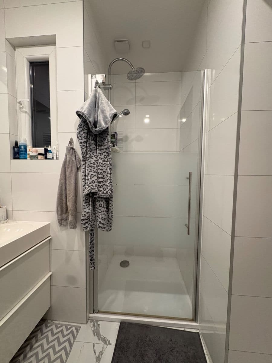 Studio flat to rent, 36 m², U Plynárny, Prague, Prague Studio flat to rent, 36 m², U Plynárny, Prague, Prague