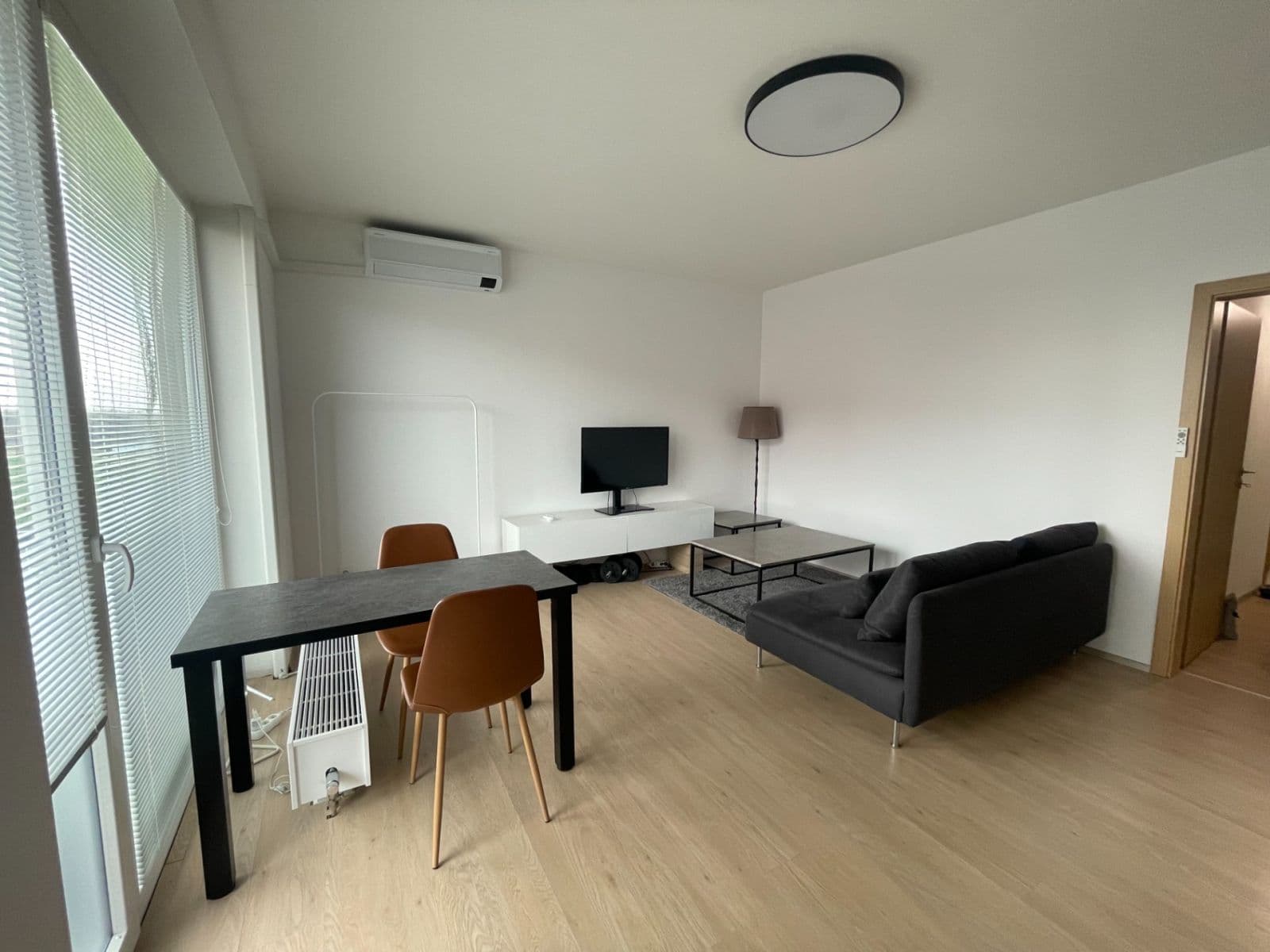 1 bedroom with open-plan kitchen flat to rent, 47 m², Ječná, Hostivice, Středočeský Region 1 bedroom with open-plan kitchen flat to rent, 47 m², Ječná, Hostivice, Středočeský Region