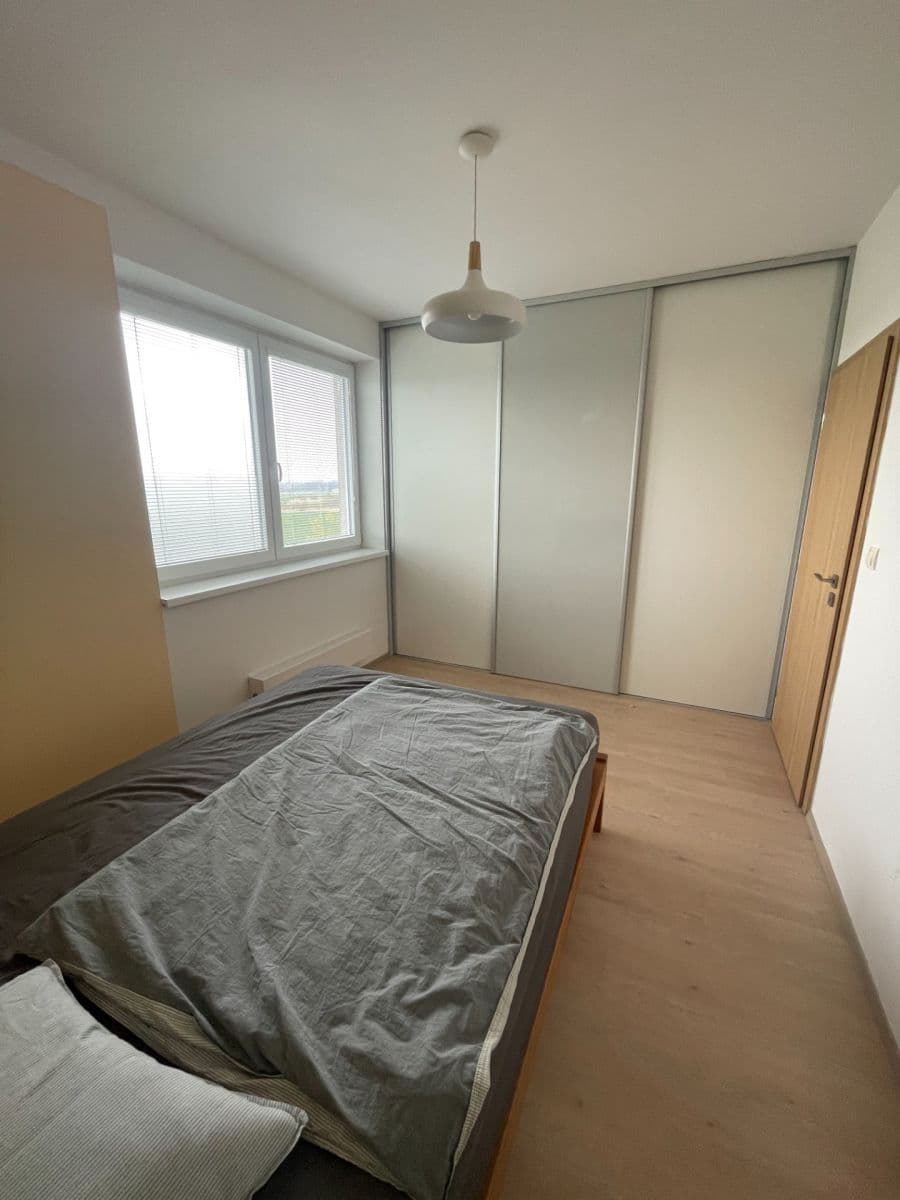 1 bedroom with open-plan kitchen flat to rent, 47 m², Ječná, Hostivice, Středočeský Region 1 bedroom with open-plan kitchen flat to rent, 47 m², Ječná, Hostivice, Středočeský Region