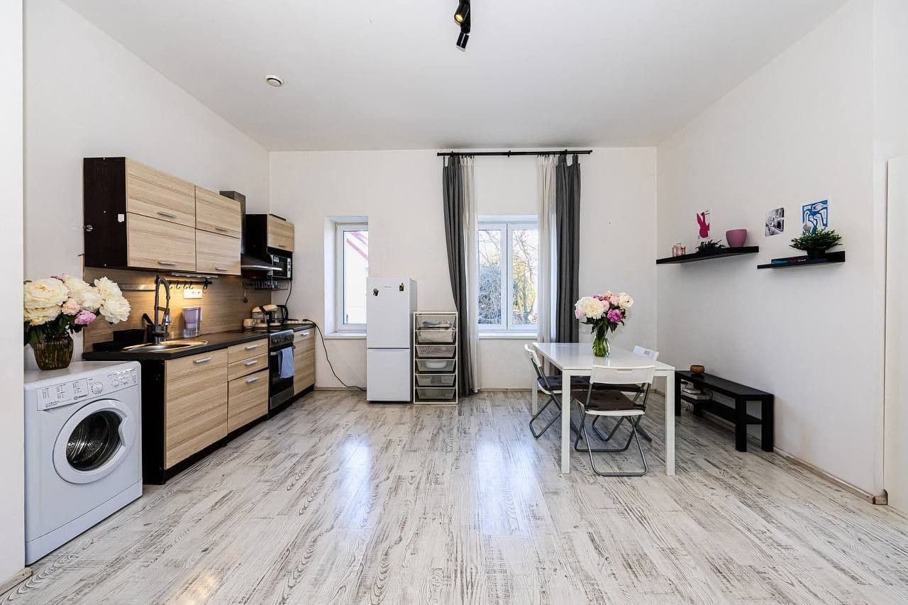 1 bedroom with open-plan kitchen flat to rent, 63 m², Pilařská, Prague, Prague 1 bedroom with open-plan kitchen flat to rent, 63 m², Pilařská, Prague, Prague