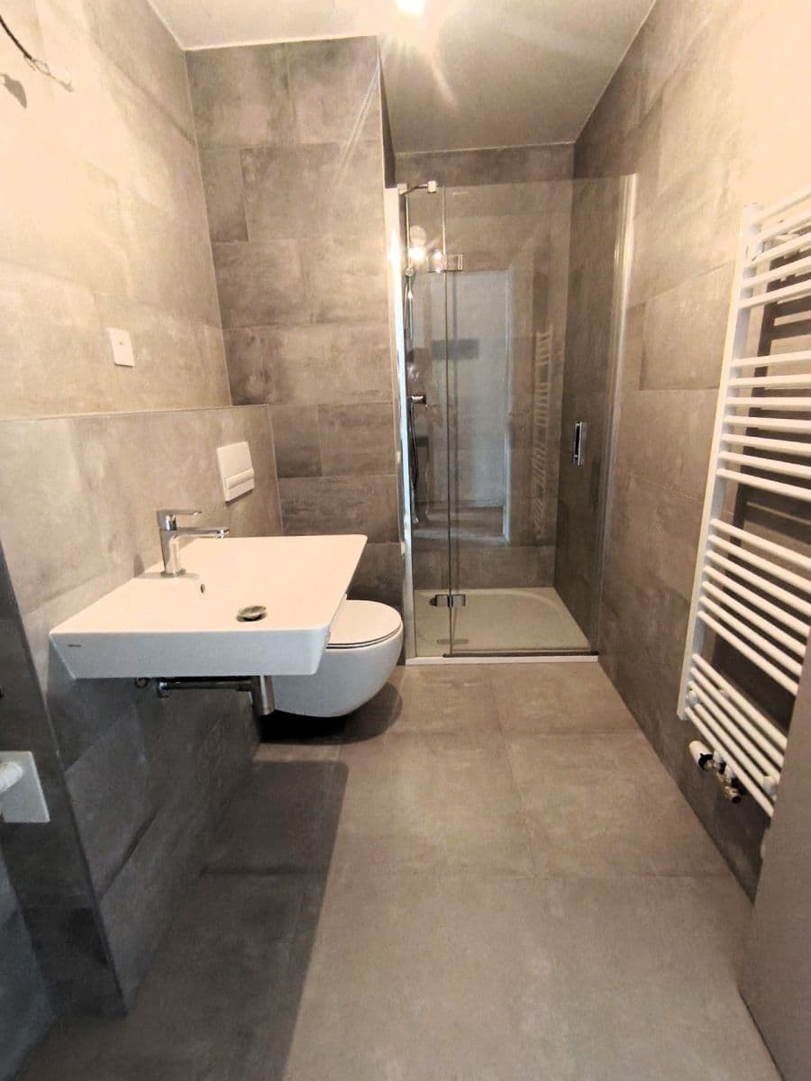 1 bedroom with open-plan kitchen flat to rent, 37 m², Arnošta Valenty, Prague, Prague 1 bedroom with open-plan kitchen flat to rent, 37 m², Arnošta Valenty, Prague, Prague