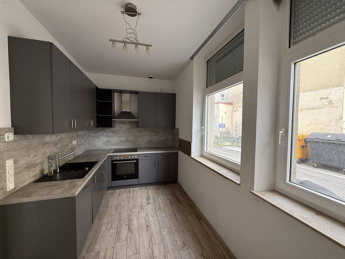 3 bedroom flat to rent, 90 m², Friesenstraße 8, Augsburg, Bavaria 3 bedroom flat to rent, 90 m², Friesenstraße 8, Augsburg, Bavaria