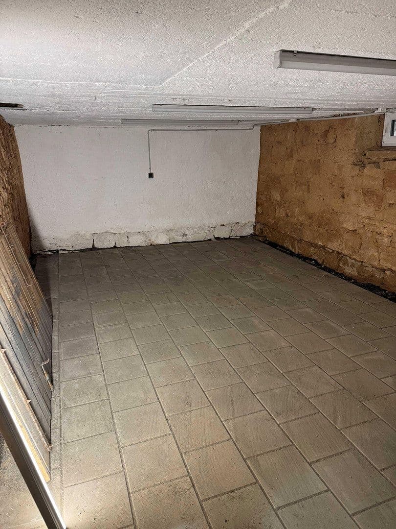 non-residential property to rent, 140 m², Büdingen, Hesse non-residential property to rent, 140 m², Büdingen, Hesse