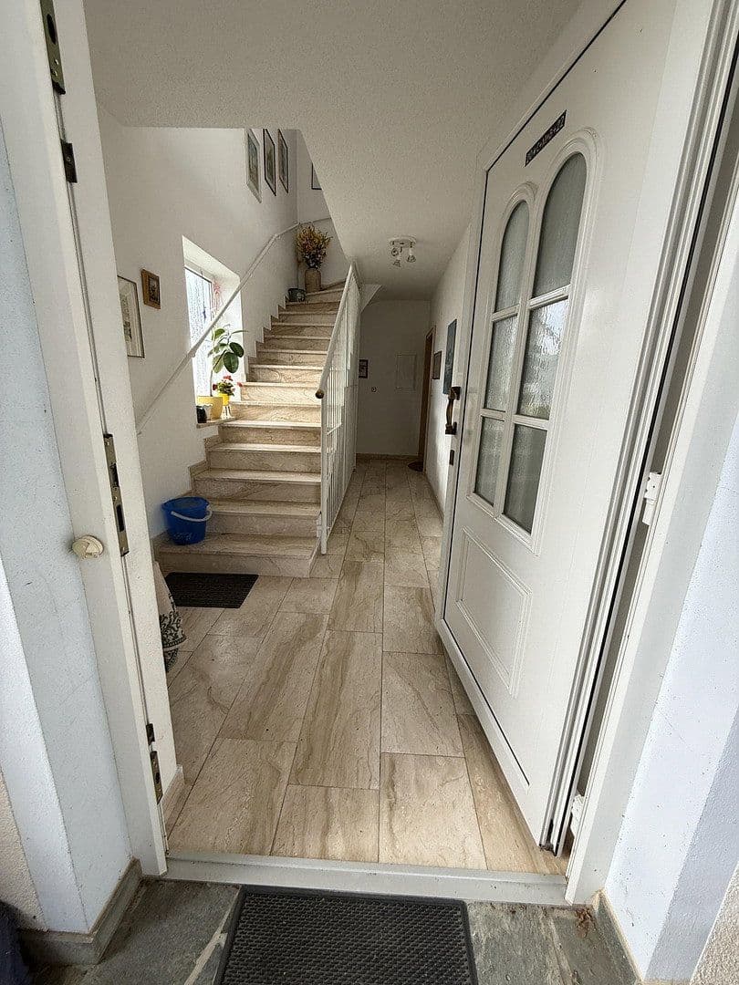 3 bedroom flat to rent, 102 m², Schillerstraße 21, Neufahrn in Niederbayern, Bavaria 3 bedroom flat to rent, 102 m², Schillerstraße 21, Neufahrn in Niederbayern, Bavaria