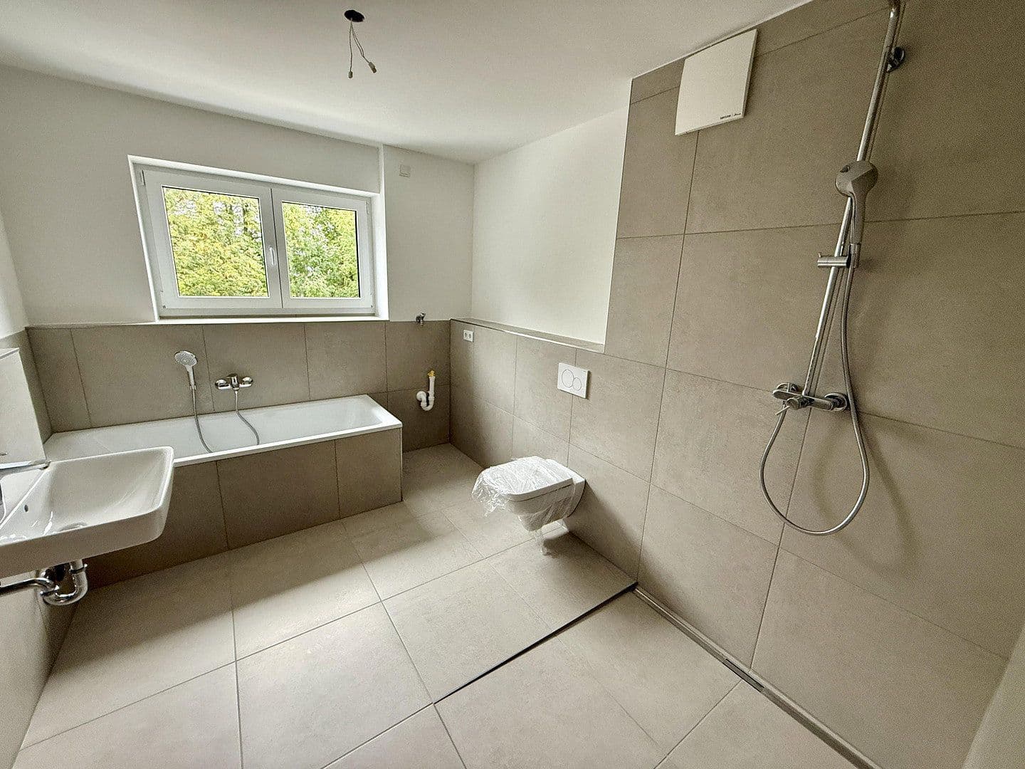 3 bedroom flat to rent, 92 m², Neunkirchen-Seelscheid, North Rhine-Westphalia 3 bedroom flat to rent, 92 m², Neunkirchen-Seelscheid, North Rhine-Westphalia