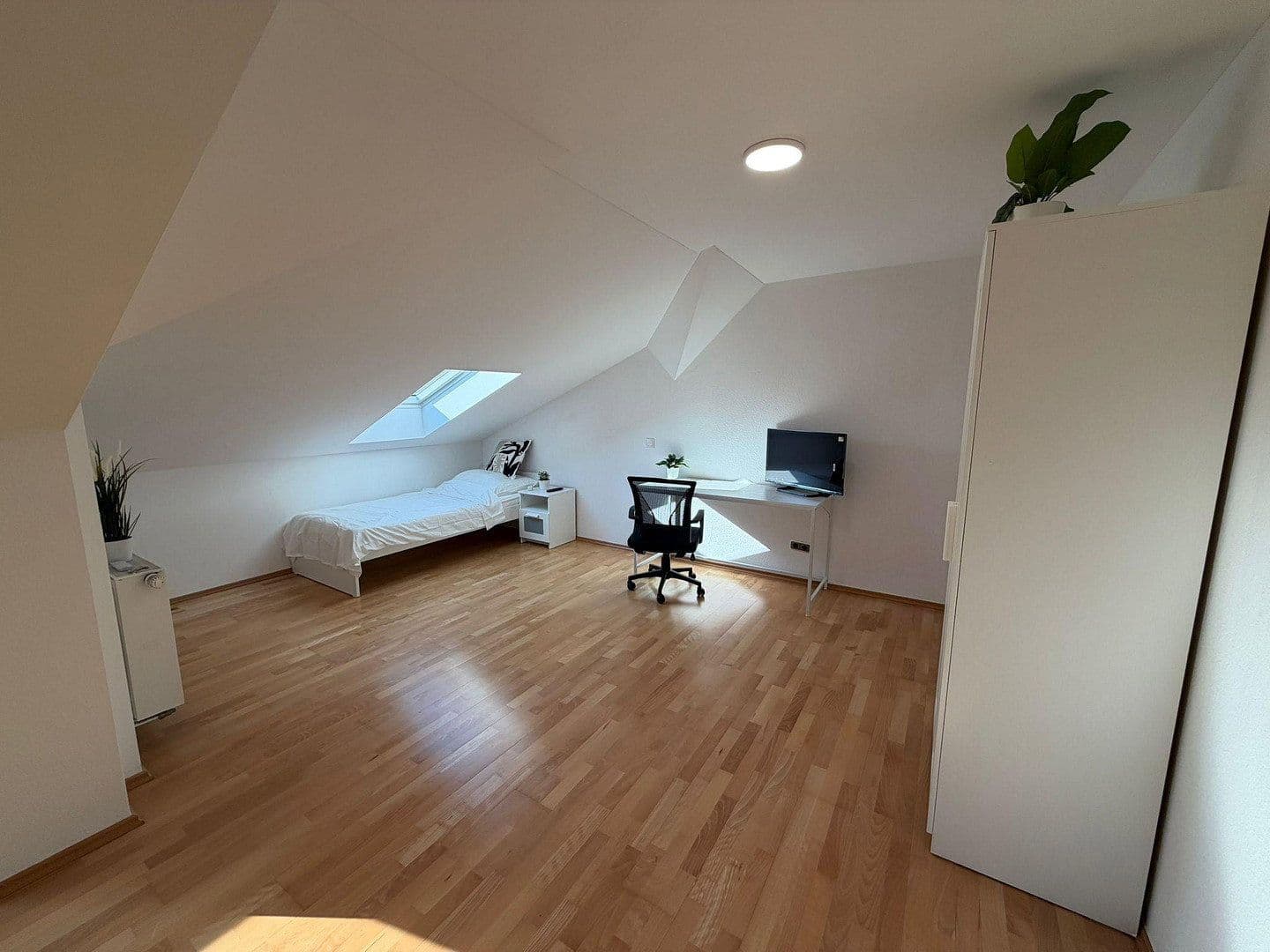 1 bedroom flat to rent, 297 m², Wörthstraße 1B, Bamberg, Bavaria 1 bedroom flat to rent, 297 m², Wörthstraße 1B, Bamberg, Bavaria