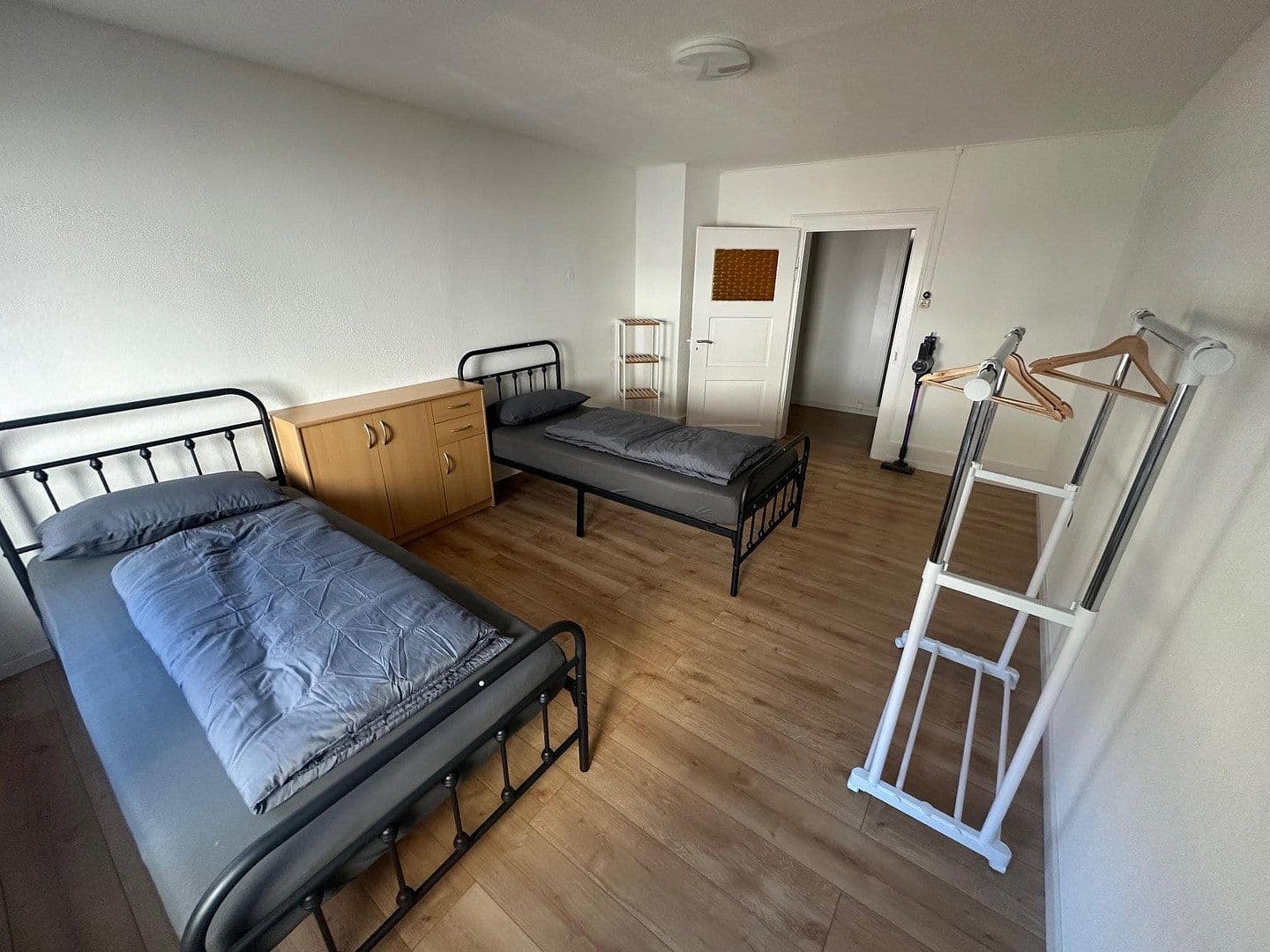 2 bedroom with open-plan kitchen flat for sale, 100 m², Friedrichstraße 4, Vöhrenbach, Baden-Württemberg 2 bedroom with open-plan kitchen flat for sale, 100 m², Friedrichstraße 4, Vöhrenbach, Baden-Württemberg